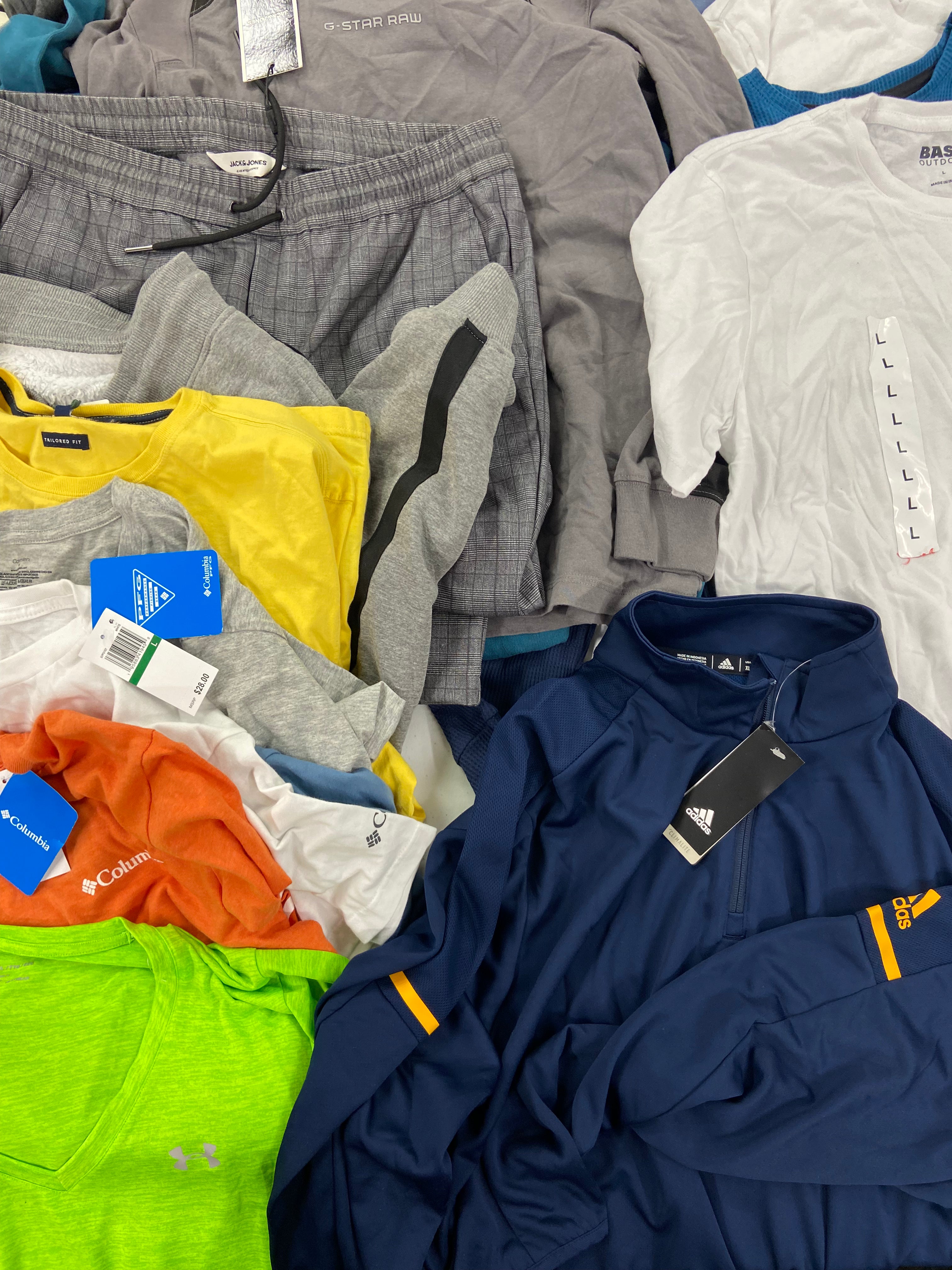 Men's Clothing T-Shirts & Others Wholesale Lot, ADIDAS, COLUMBIA, CALVIN KLEIN, UNDER ARMOUR, DOCKERS, UNIVIBE and more, 19 items, Shelf Pulls, MSRP $1,088