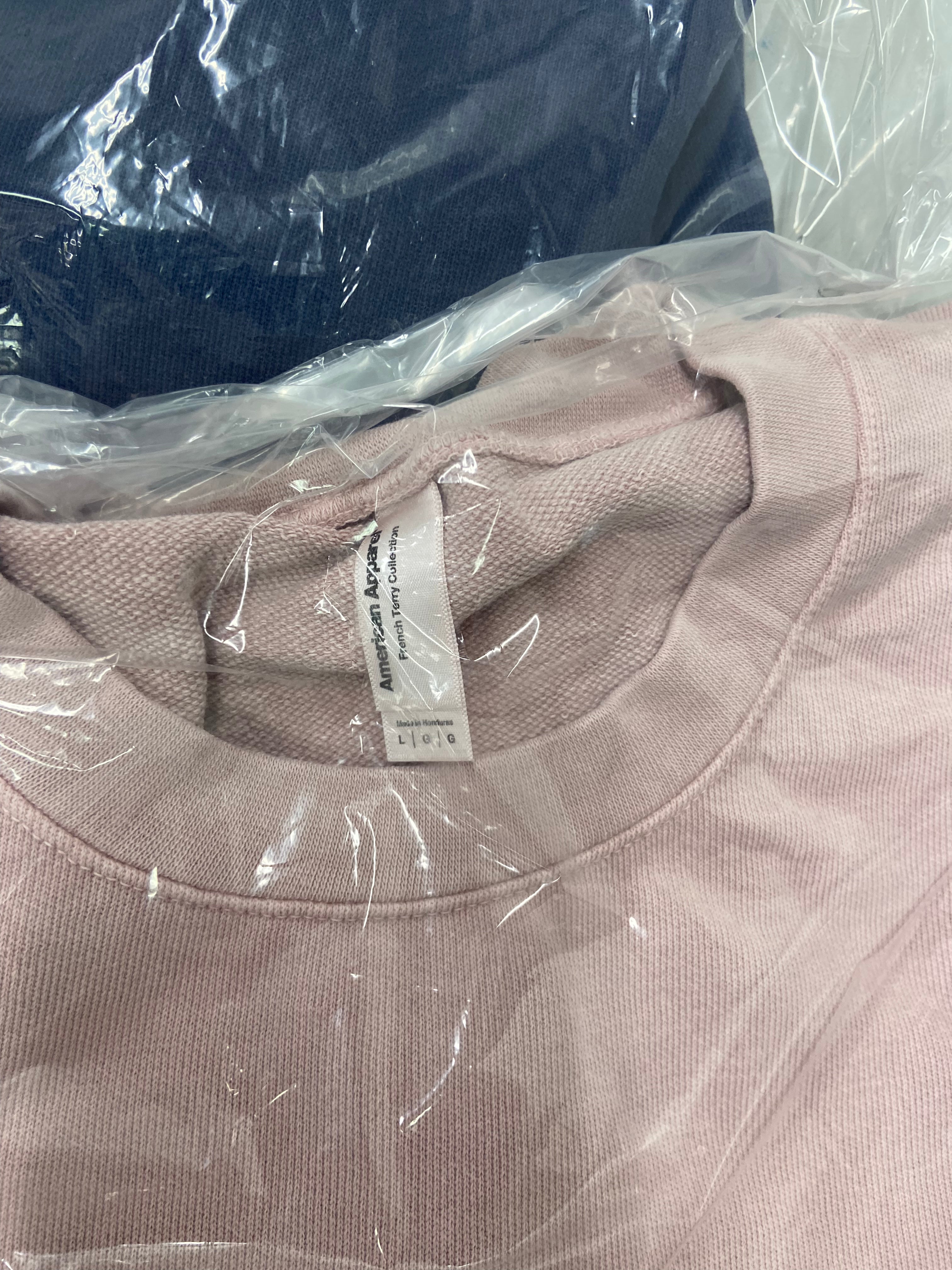 Men's Clothing Hoodies and Other Tops Wholesale Lot, BANANA REPUBLIC, CATERPILLAR, AMERICAN APPAREL, 12 items, Shelf Pulls, MSRP $536