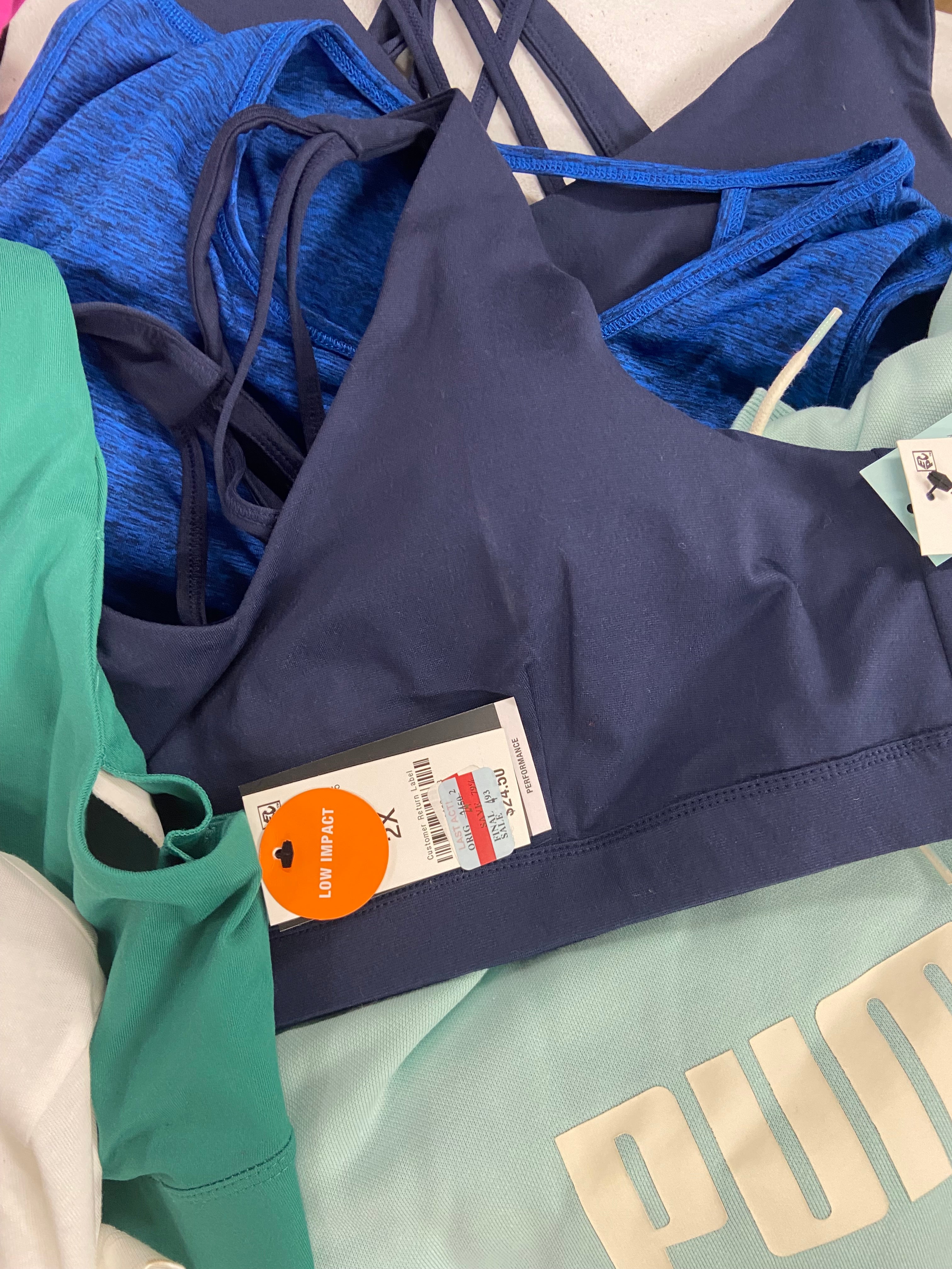 Women's Clothing Activewear Tops Wholesale Lot, NIKE, PUMA, MICHAEL KORS, REEBOK, ADIDAS and more, 21 items, Shelf Pulls, MSRP $598