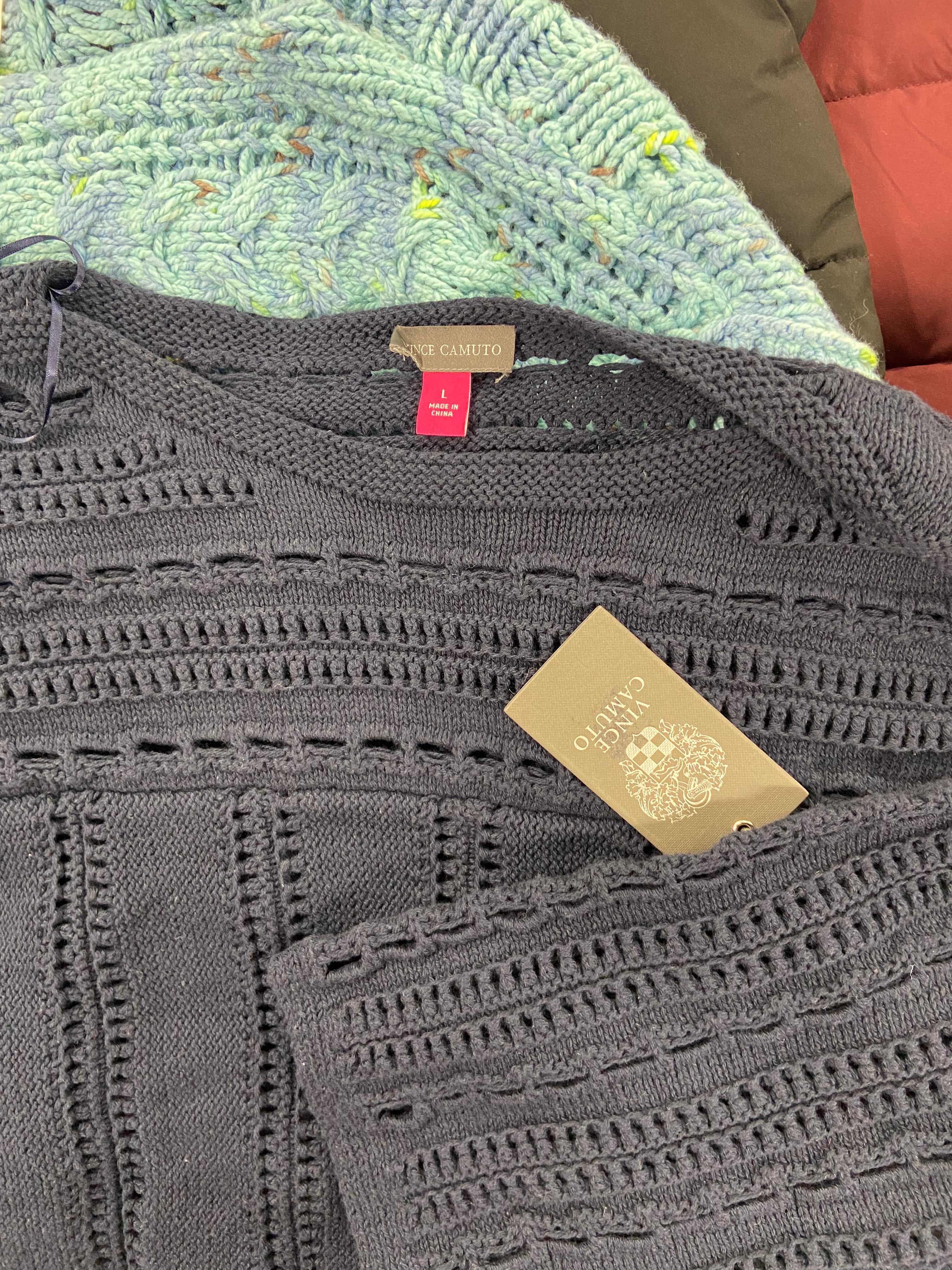 Women's Clothing Sweaters, Jackets & Others Wholesale Lot, VINCE CAMUTO, FREE PEOPLE, ANDREW MARC, DANSKIN and more, 7 items, Shelf Pulls, MSRP $627