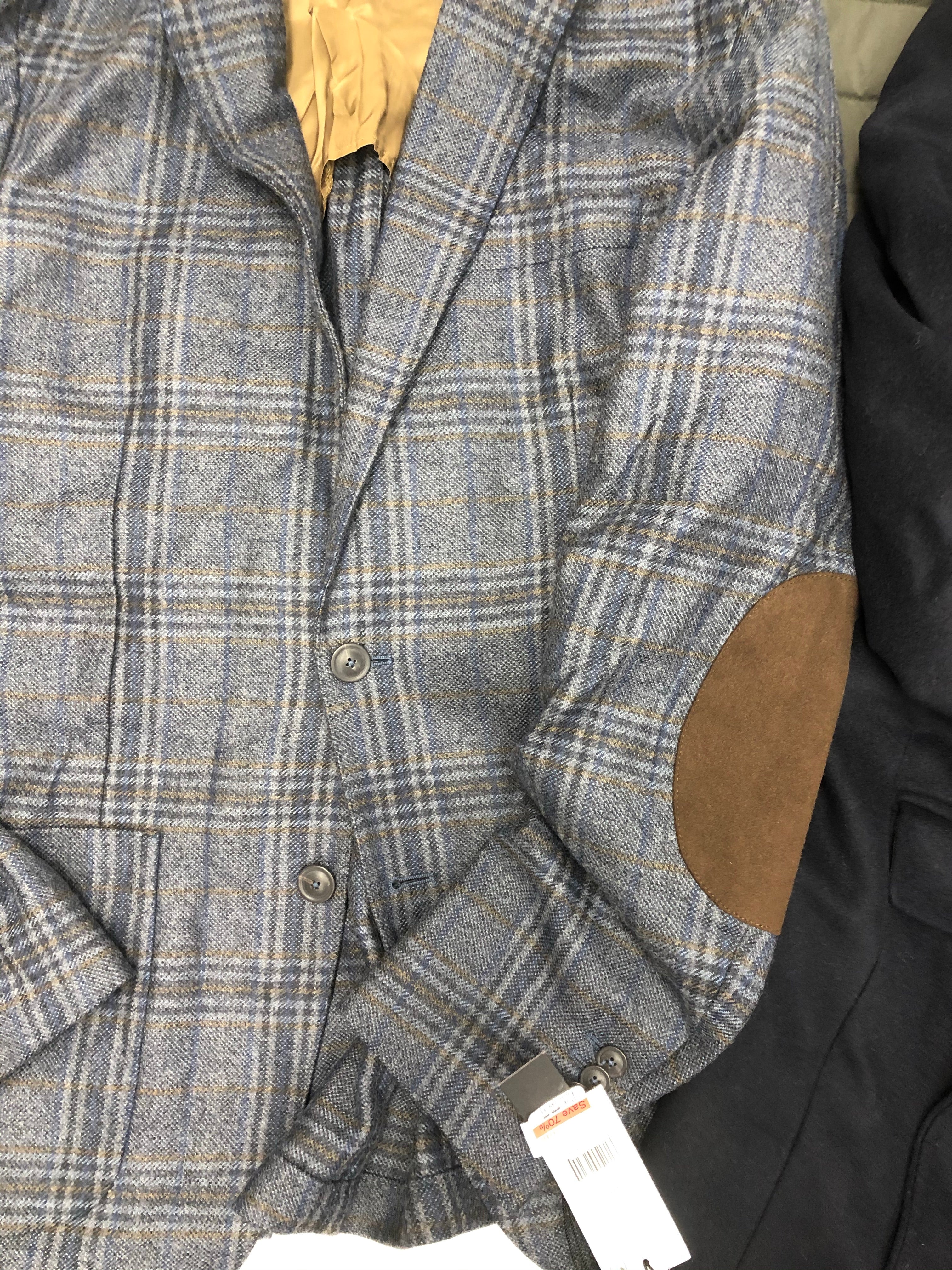 Men's Clothing OUTERWEAR/JACKETS Wholesale Lot, DYLAN GRAY, 3 Units, Shelf Pulls, MSRP $1,594