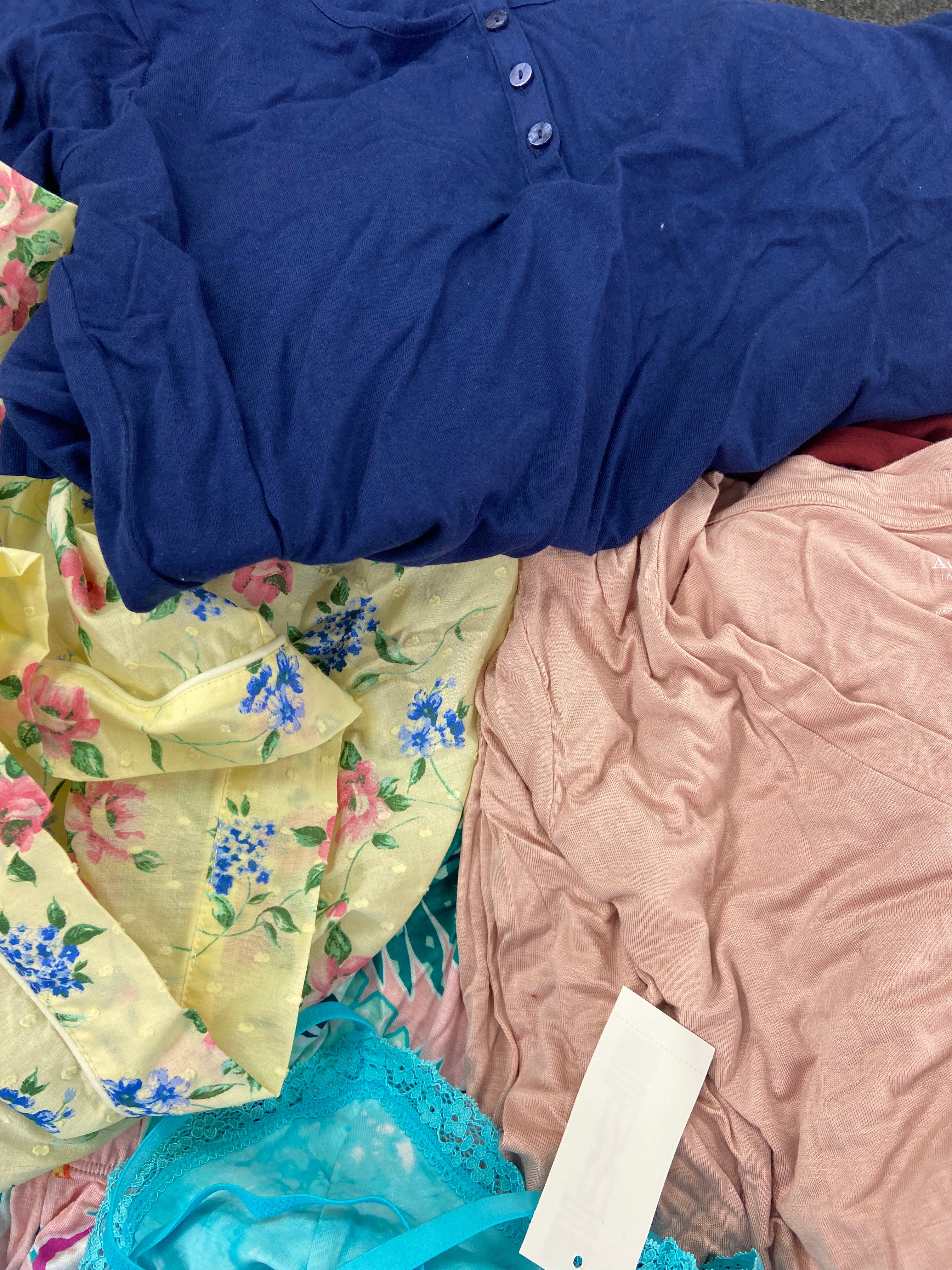 Women's Clothing INTIMATES Wholesale Lot, JOCKEY, JENNI, CHARTER CLUB, ALFANI and more, 25 items, Shelf Pulls, MSRP $1,010
