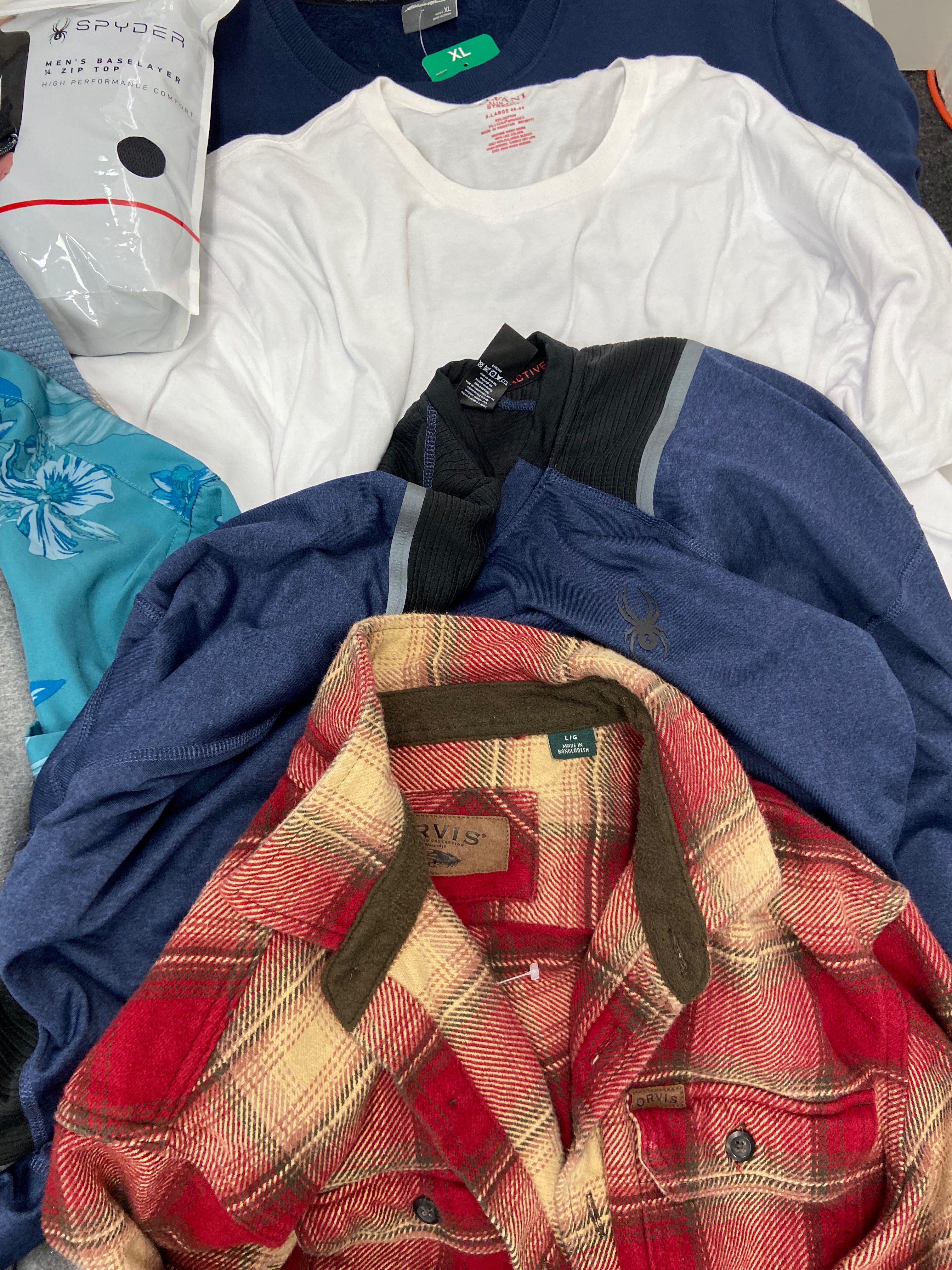 Men's Clothings Tops Wholesale Lot, PUMA, FILA, ORVIS, WEATHERPROOF, EDDIE BAUER, SPIDER, ALFANI, CYPRESS CLUB  and more, 14 items, CUSTOMER RETURNS