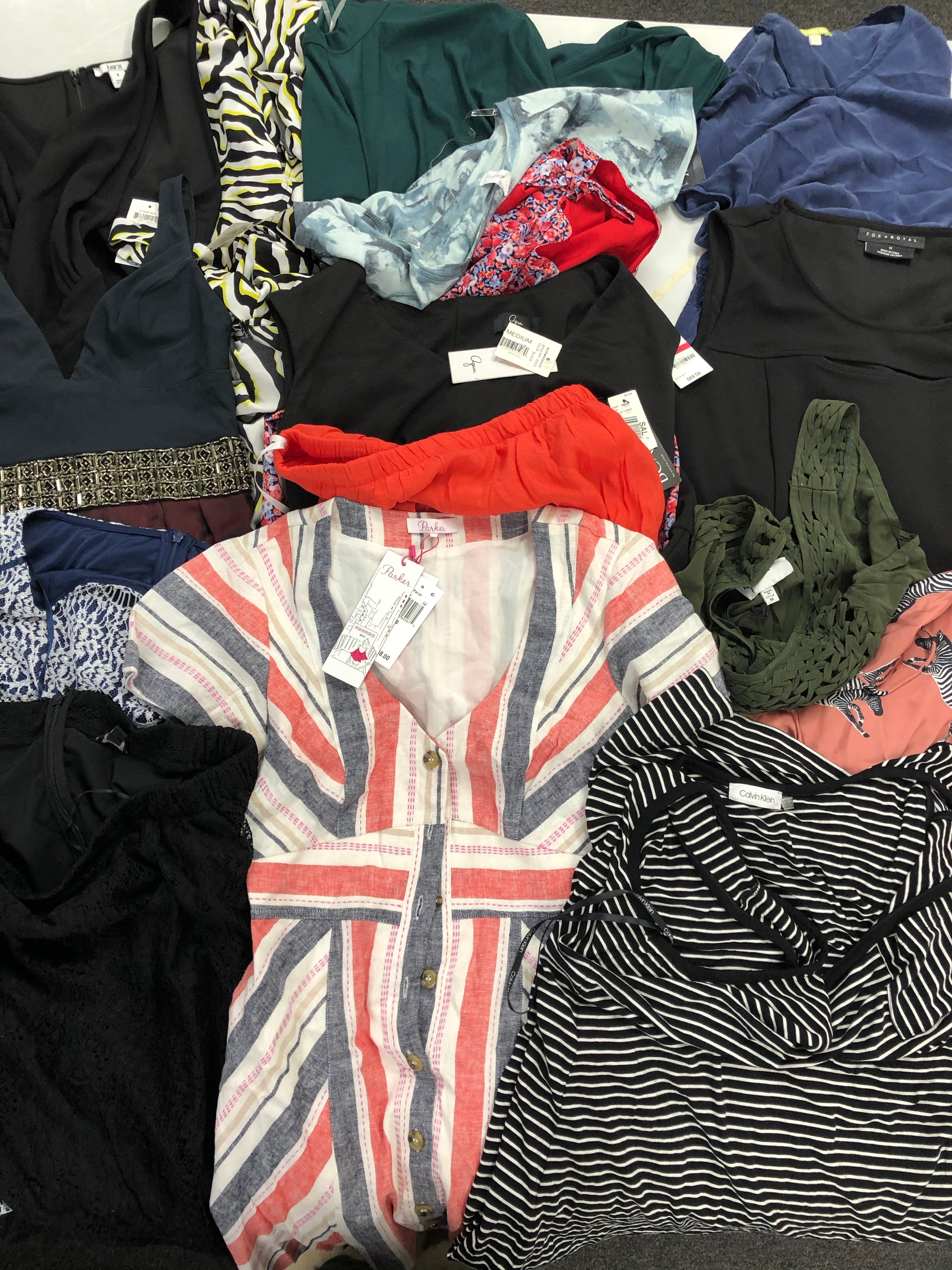 Women's Clothing DRESSES/ROMPERS Wholesale Lot, CALVIN KLEIN, GUESS, PARKER KACEY, FREE PEOPLE, AQUA, ALFANI and more, 18 items, Shelf Pulls, MSRP $1,431