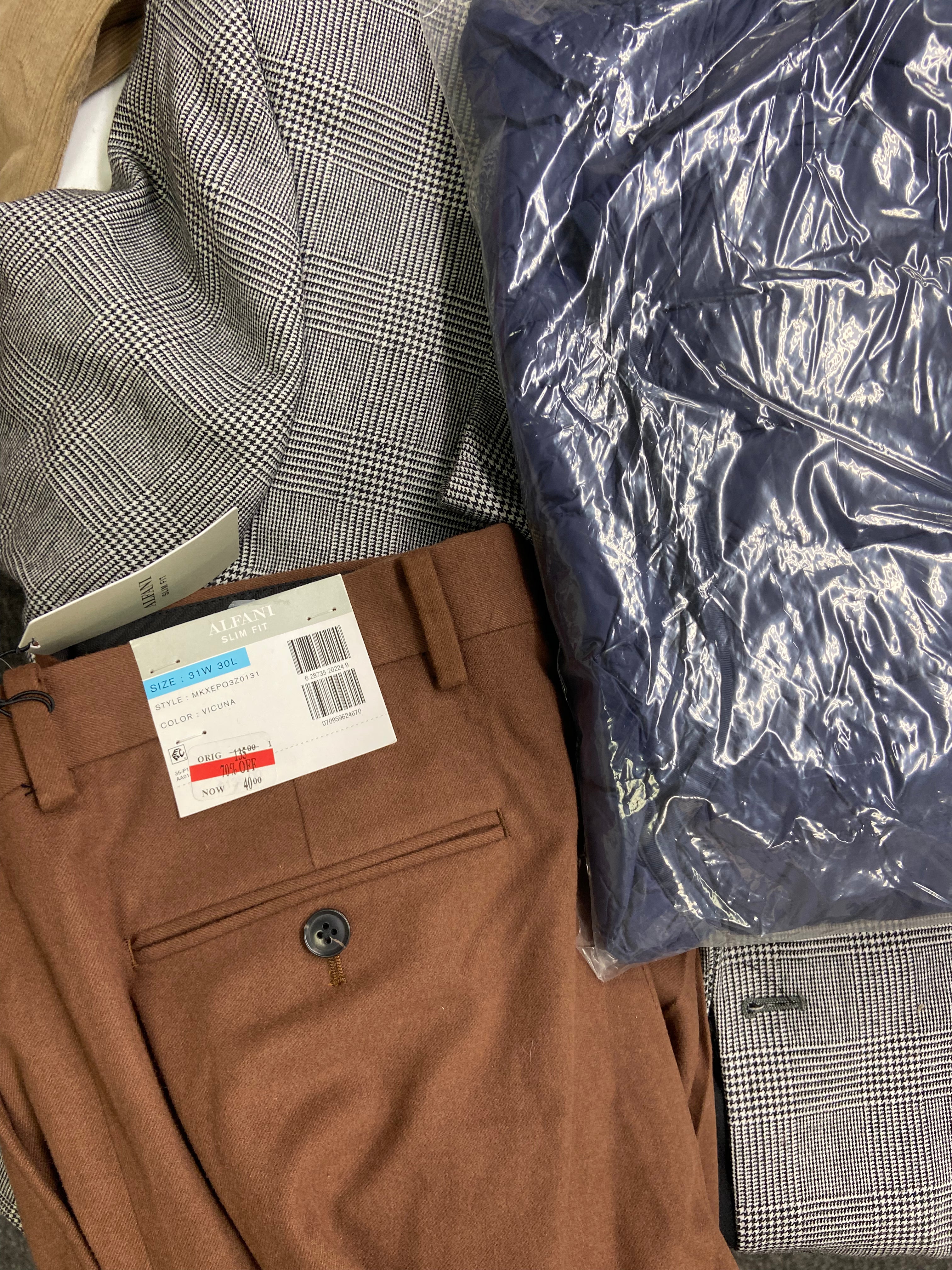 Men's Clothing Blazers & Others Wholesale Lot, CLUB ROOM, BAR III, 32 DEGREES, 8 items, Shelf Pulls, MSRP $2,330