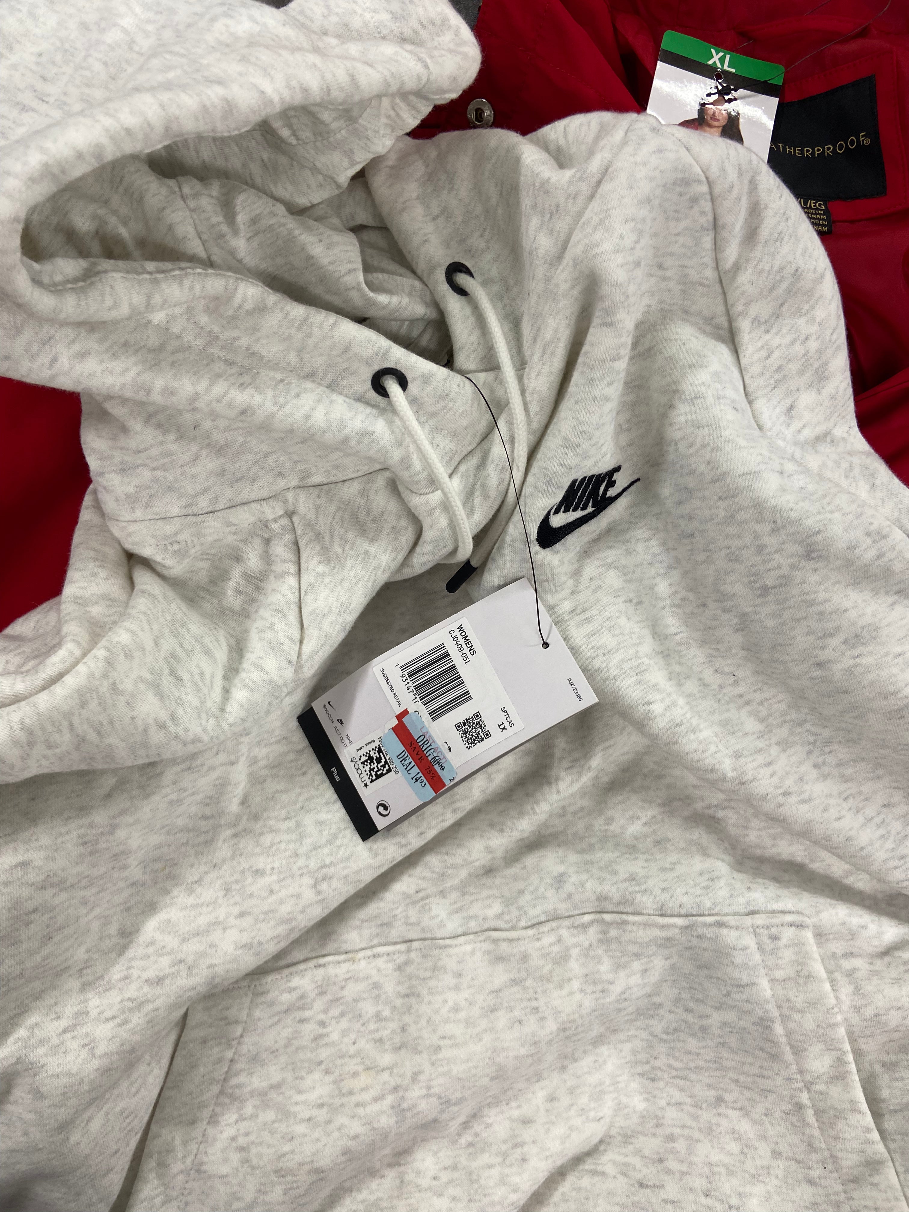 Women's Clothing Activewear Jackets & Other Tops Wholesale Lot, NIKE, CK PERFORMANCE, WEATHERPROOF, 32 DEGREES and more, 10 items, Shelf Pulls, MSRP $517