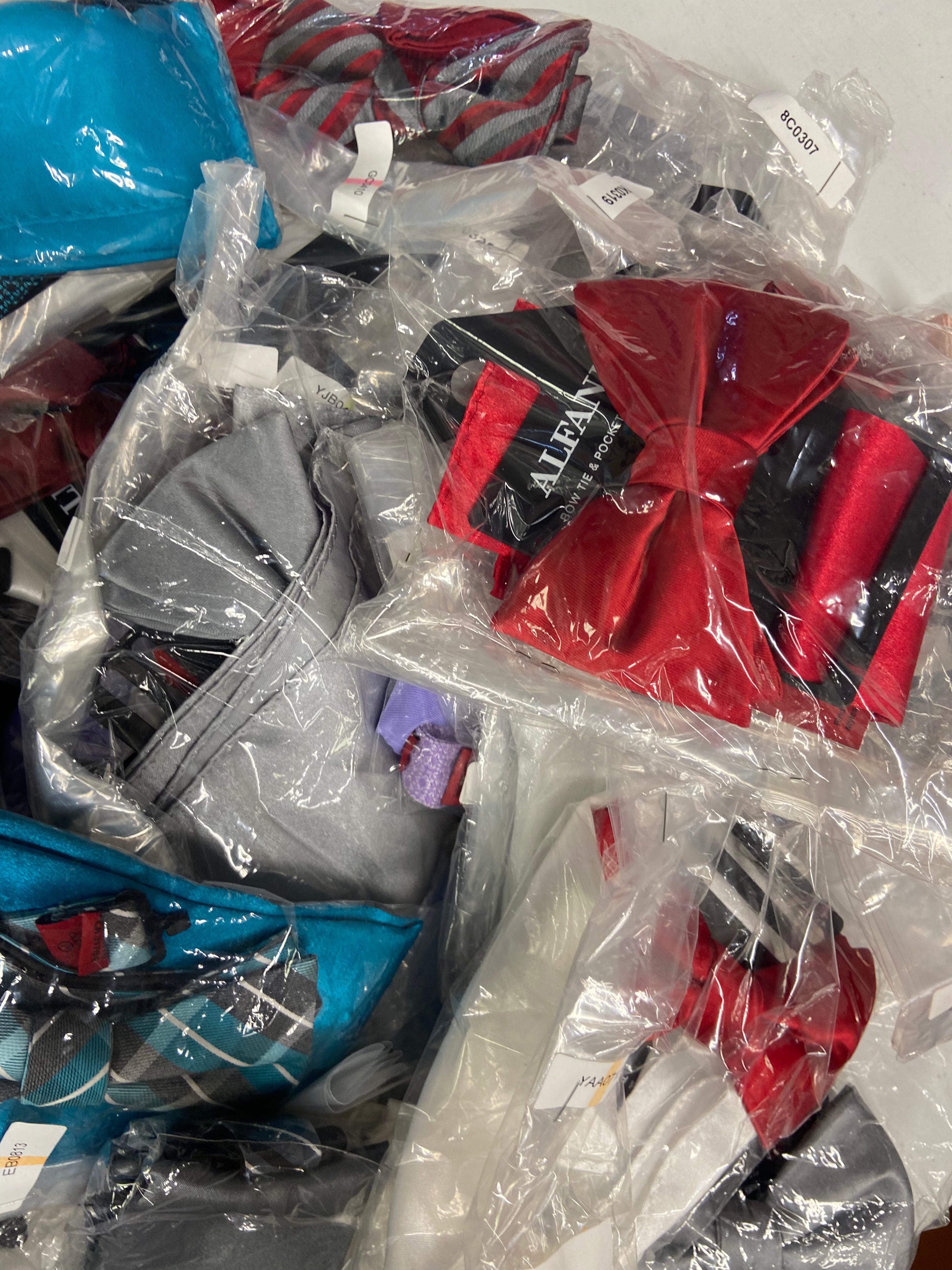 Men's Bow Ties & Handkerchiefs Sets Wholesale Lot, COUNTESS MARA, ALFANI and more, 94 items, CUSTOMER RETURNS