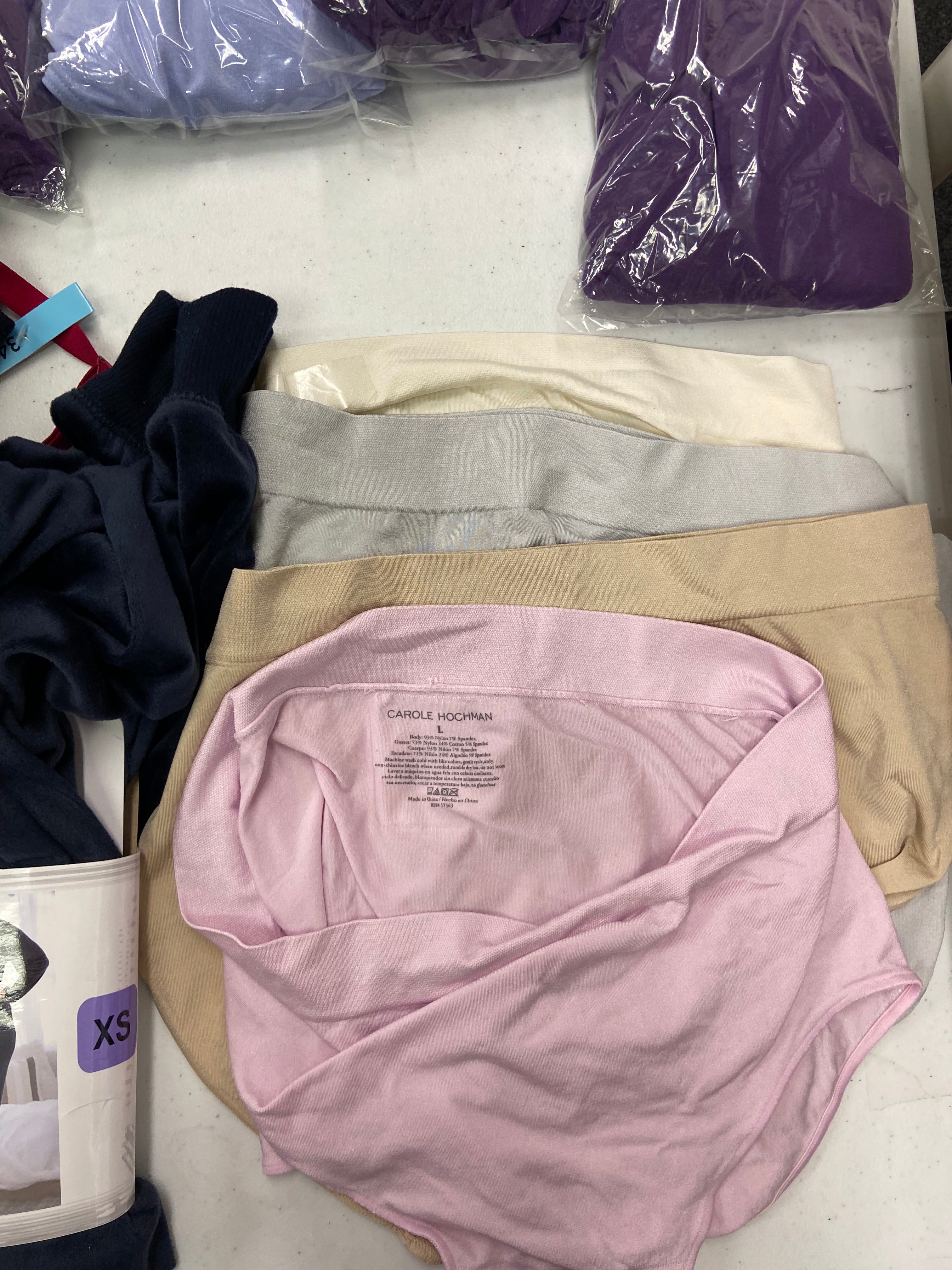 Women's Intimates Wholesale Lot, BALI, MAIDENFORM, CAROLE HOCHMAN, FELINA and more, 23 items, Shelf Pulls, MSRP $526