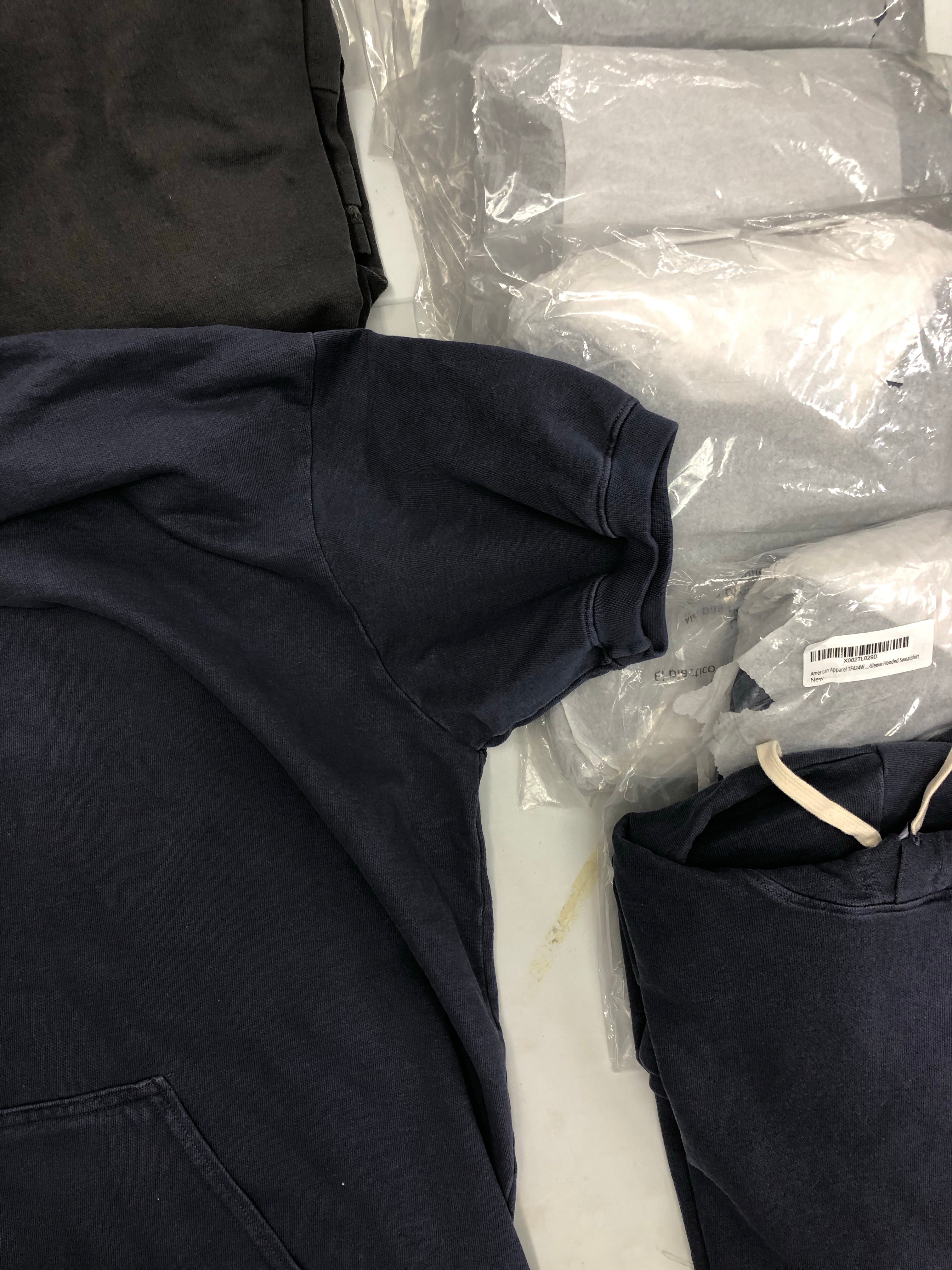 Men's Clothing 2XL Hoodies Wholesale Lot, AMERICAN APPAREL ONLY, 13 Items, Shelf Pulls, MSRP $598