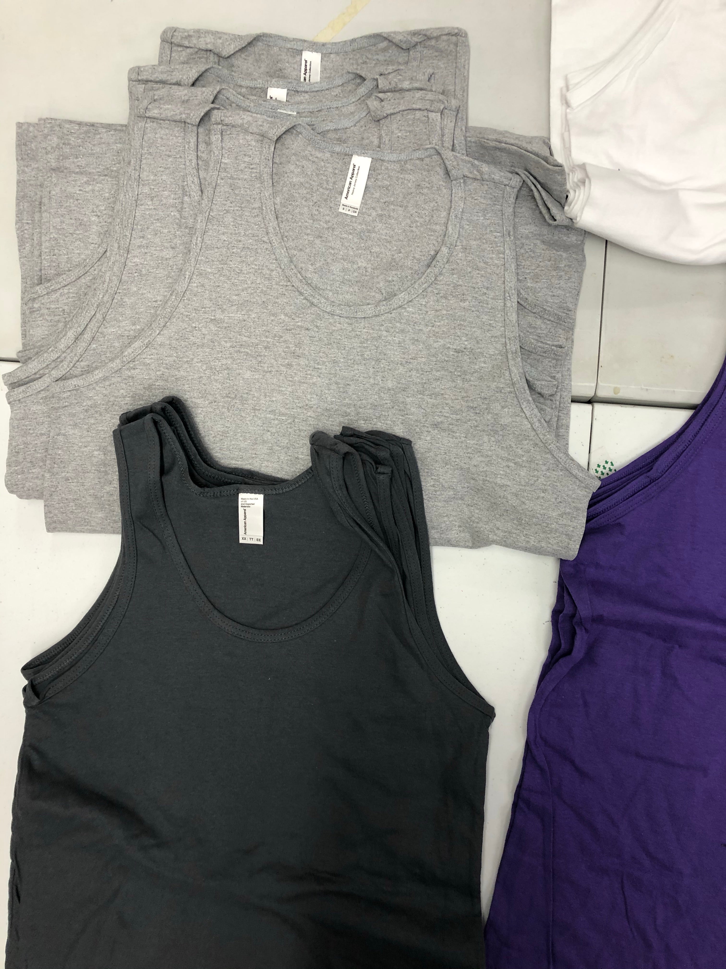 Men's Clothing Sleeveless Top Wholesale Lot, AMERICAN APPAREL, 22 items, Shelf Pulls, MSRP $396