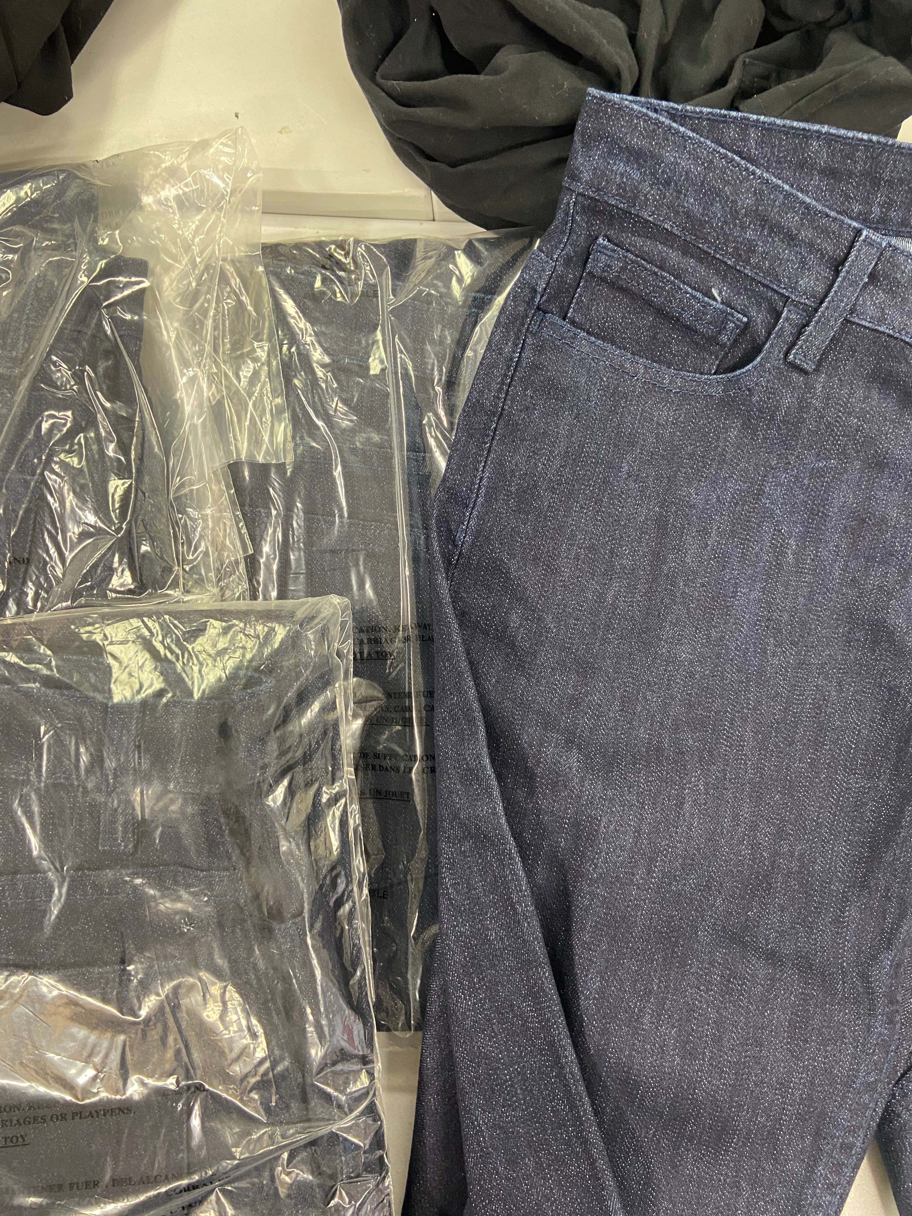 Women's Clothing Jeans & Pants, Wholesale Lot, AMERICAN APPAREL, ALFANI, GALAXY, 9 items, Shelf Pulls, MSRP $586