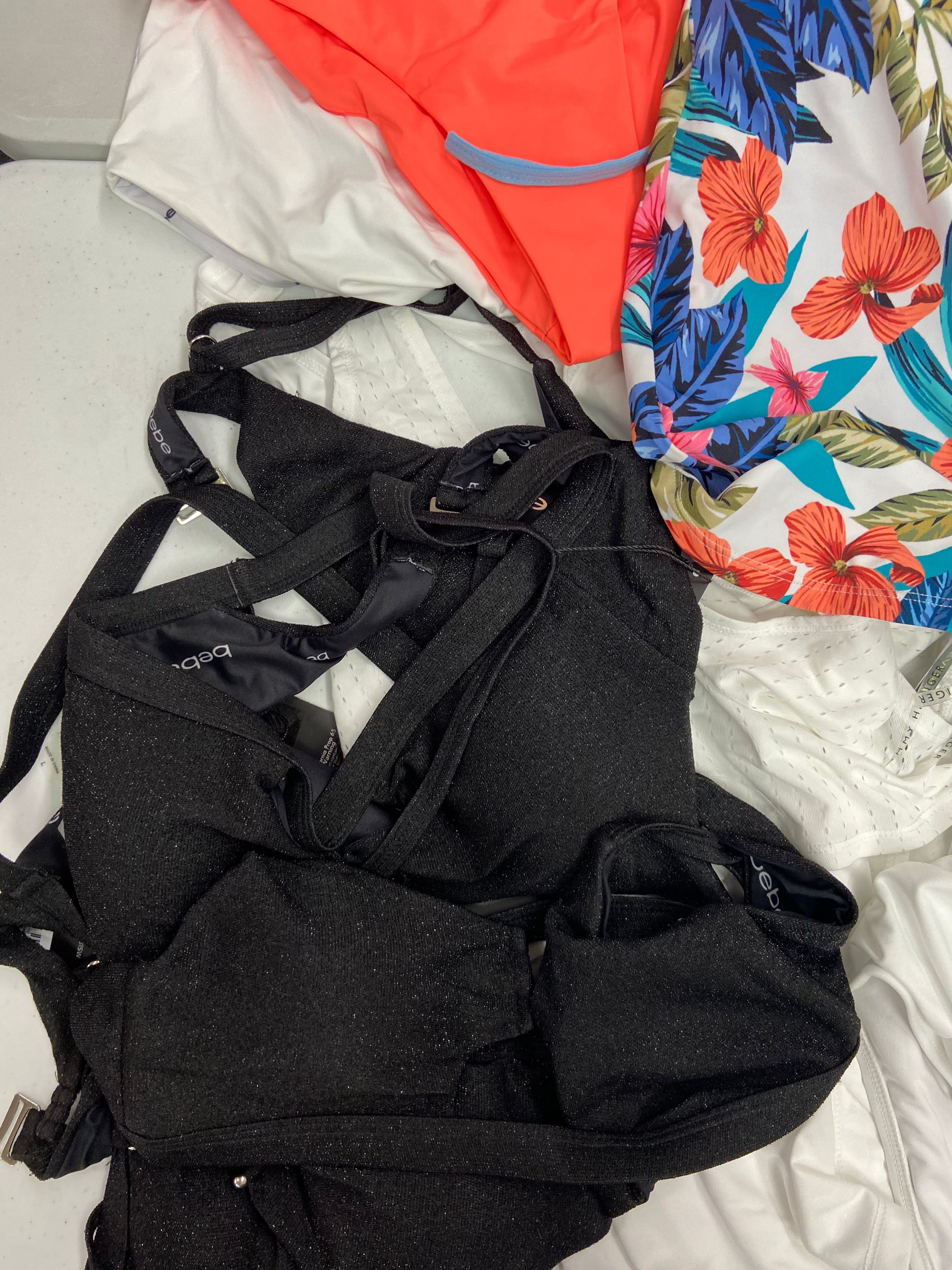 Women's Swimwear Wholesale Lot, NIKE, TOMMY HILFIGER, BEBE, L*SPACE, ANNE COLE, KENDALL + KYLIE, HULA HONEY and more, 20 items, CUSTOMER RETURNS