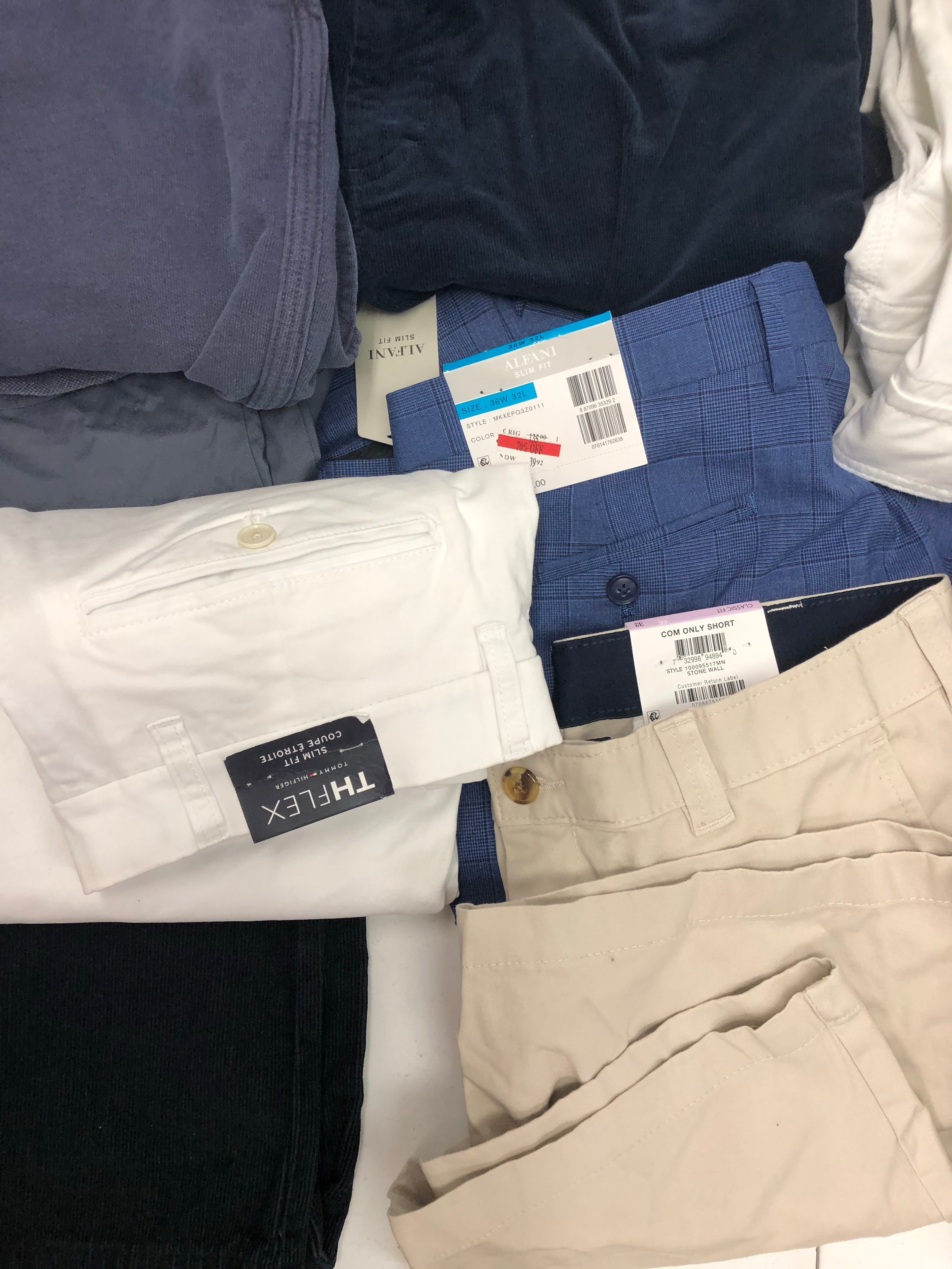 Men's Clothing Bottom Wholesale Lot, Levi's, Nike, Champion, Tommy Hilfiger, American Apparel, Club Room and more, 17 Units, Shelf Pulls, MSRP $888.46