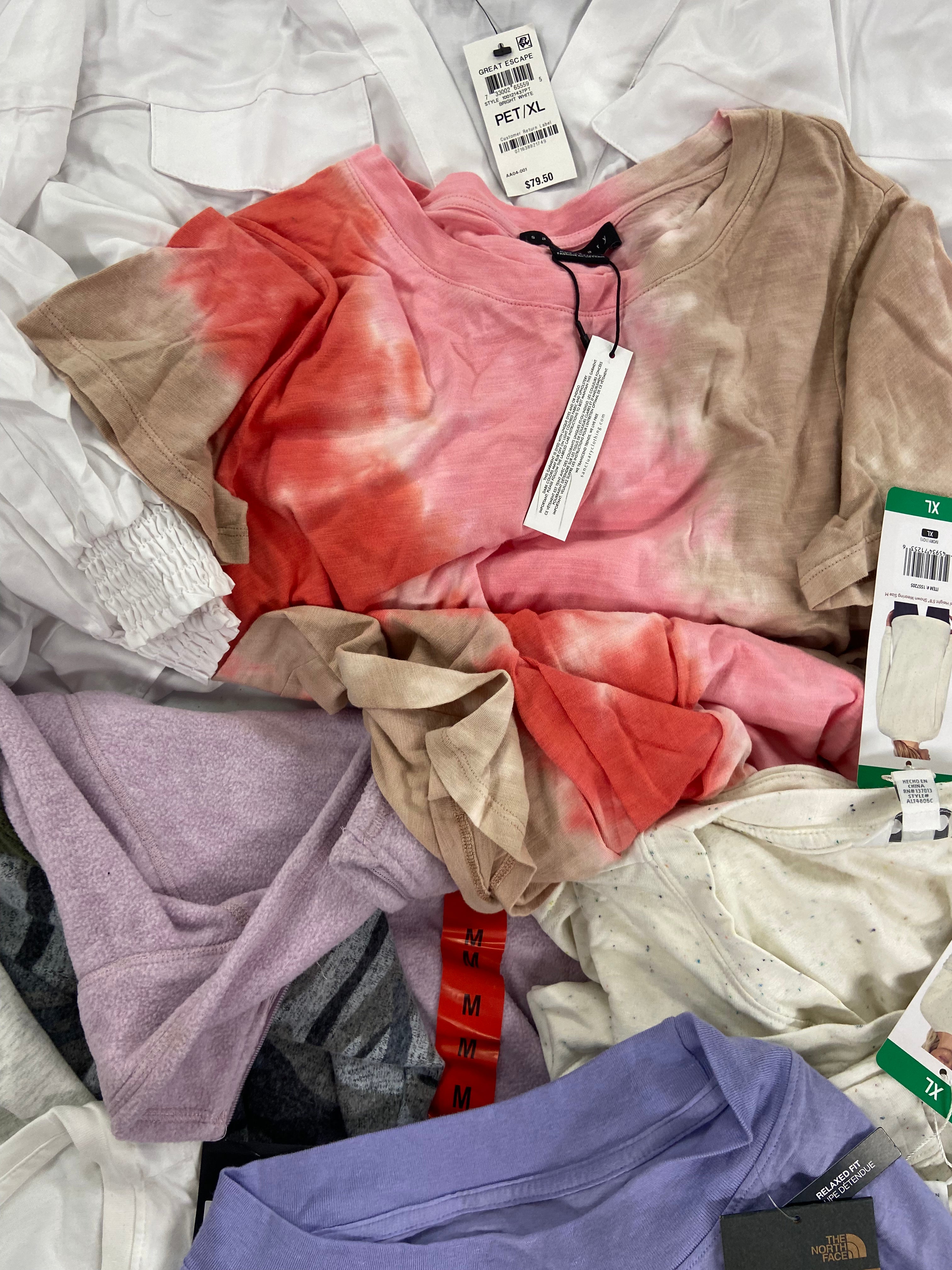 Women's Clothing Tops Wholesale Lot, NORTH FACE, NIKE, FREE PEOPLE, CALVIN KLEIN, EDDIE BAUER, BUFFALO, THREE DOTS, AQUA and more, 21 items, Shelf Pulls, MSRP $987