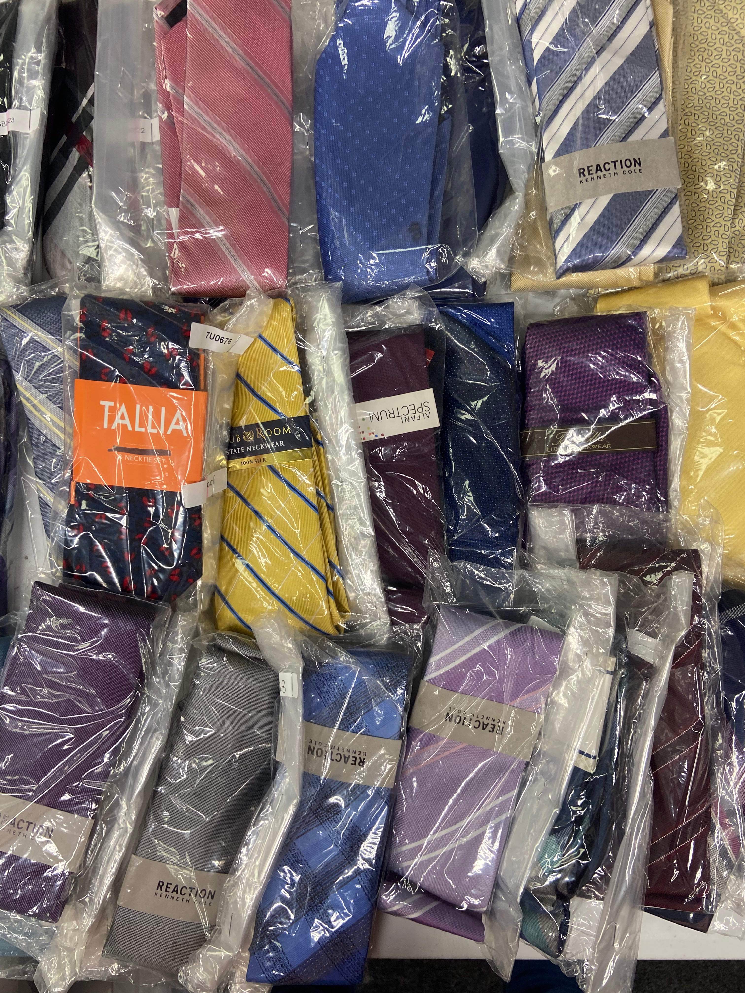 Men's Neckties Wholesale Lot, TALLIA, MICHAEL KORS, KENNETH COLE, TASSO ELBA, RYAN SEACREST, CALVIN KLEIN and more, 84 items, CUSTOMER RETURNS
