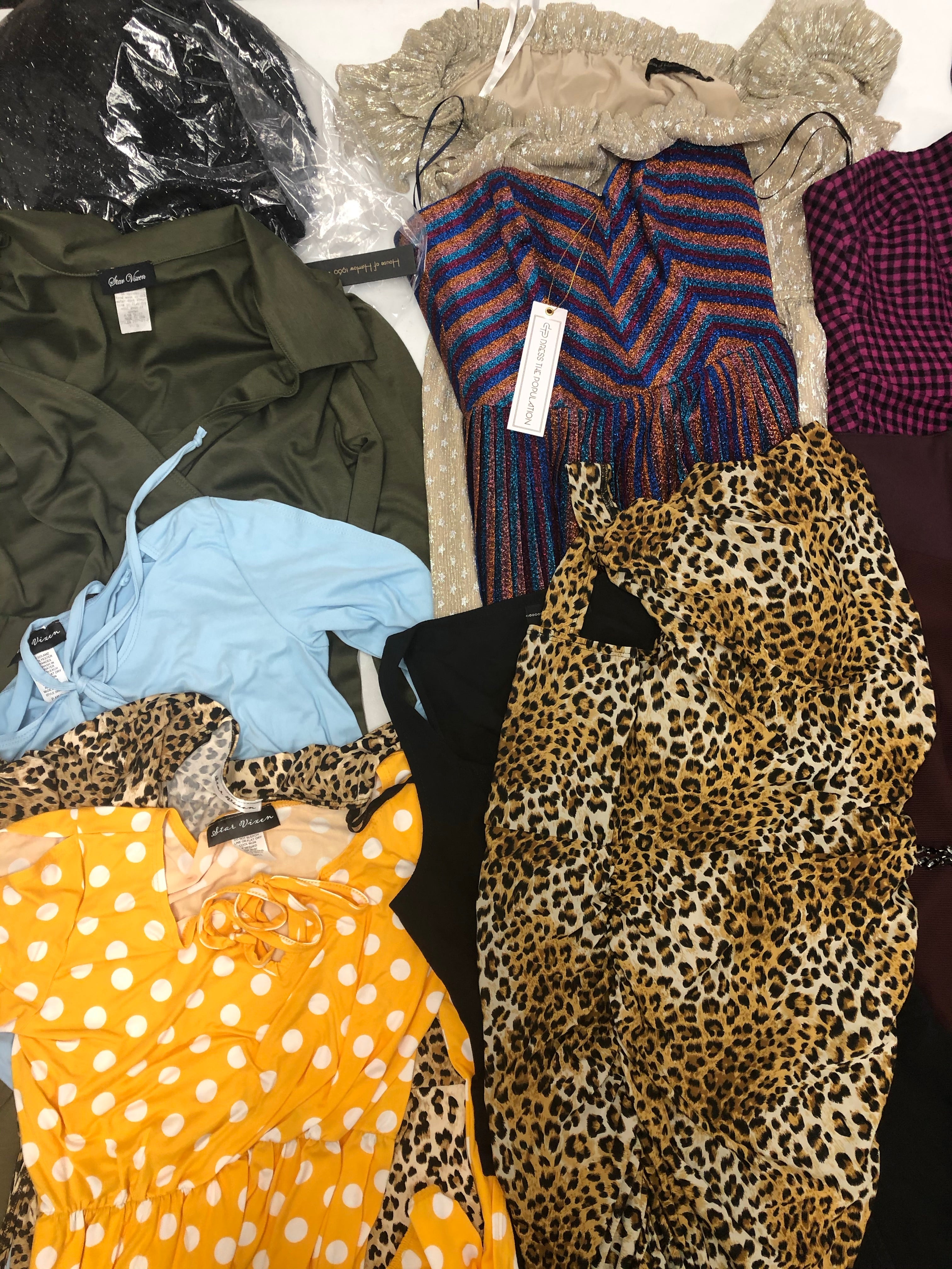 Women's Clothing Dress Wholesale Lot, GUESS, ADRIANNA PAPELL, HOUSE OF HARLOW, DRESS THE POPULATION and more, 11 items, Shelf Pulls, MSRP $1,035
