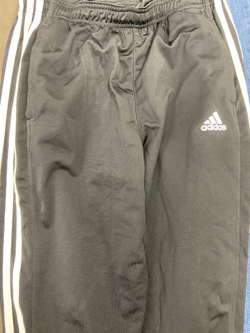 Men's Clothings Bottoms  Wholesale Lot, ADIDAS, BUFFALO DAVID BITTON, LUCKY BRAND, ENGLISH LAUNDRY, WEATHERPROOF VINTAGE and more, 8 items, CUSTOMER RETURNS