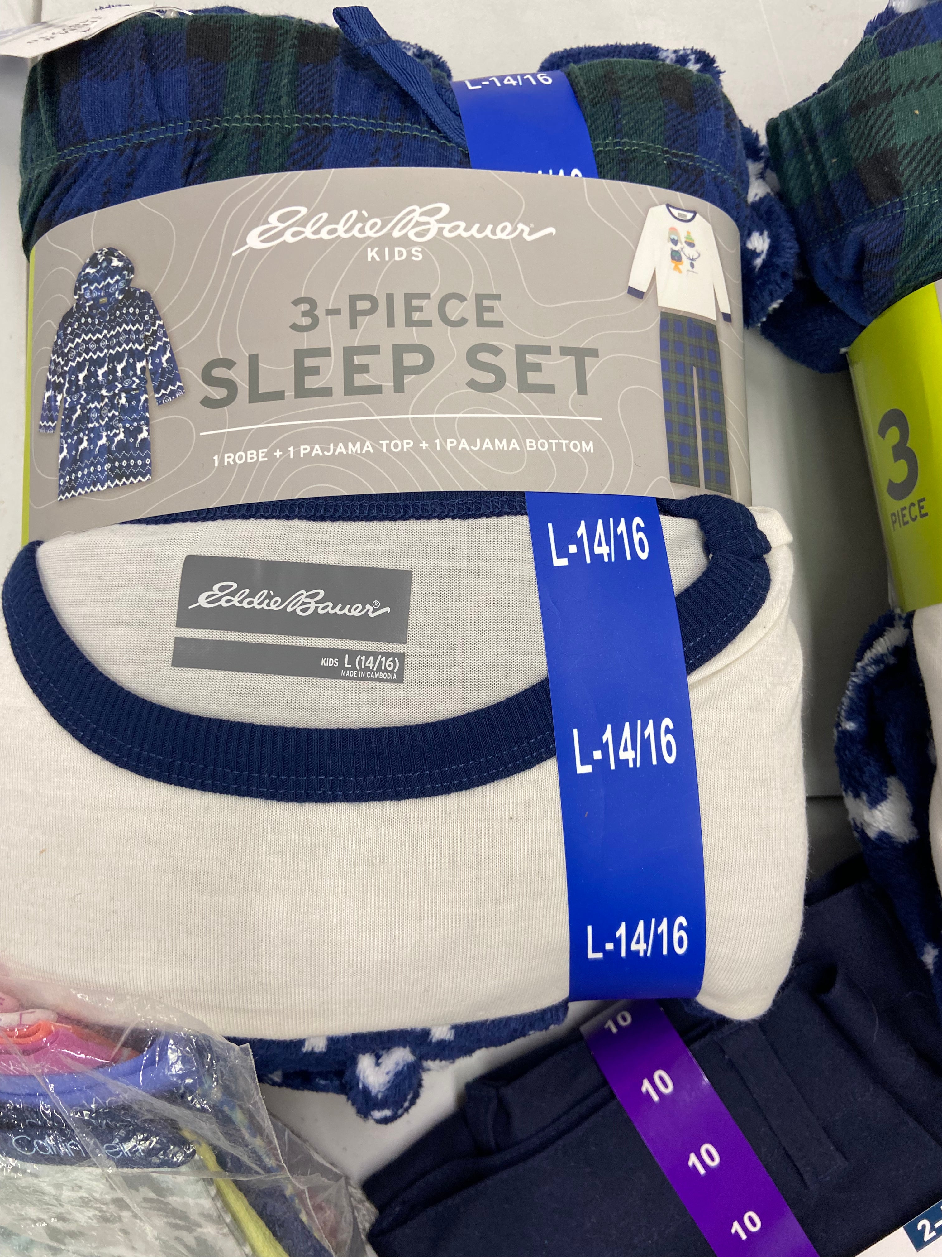 Kid's Clothing Assorted Wholesale Lot, CALVIN KLEIN, PUMA, EDDIE BAUER, FRENCH TOAST, LEE, THE CHILDREN'S PLACE and more, 11 items, Shelf Pulls, MSRP $392