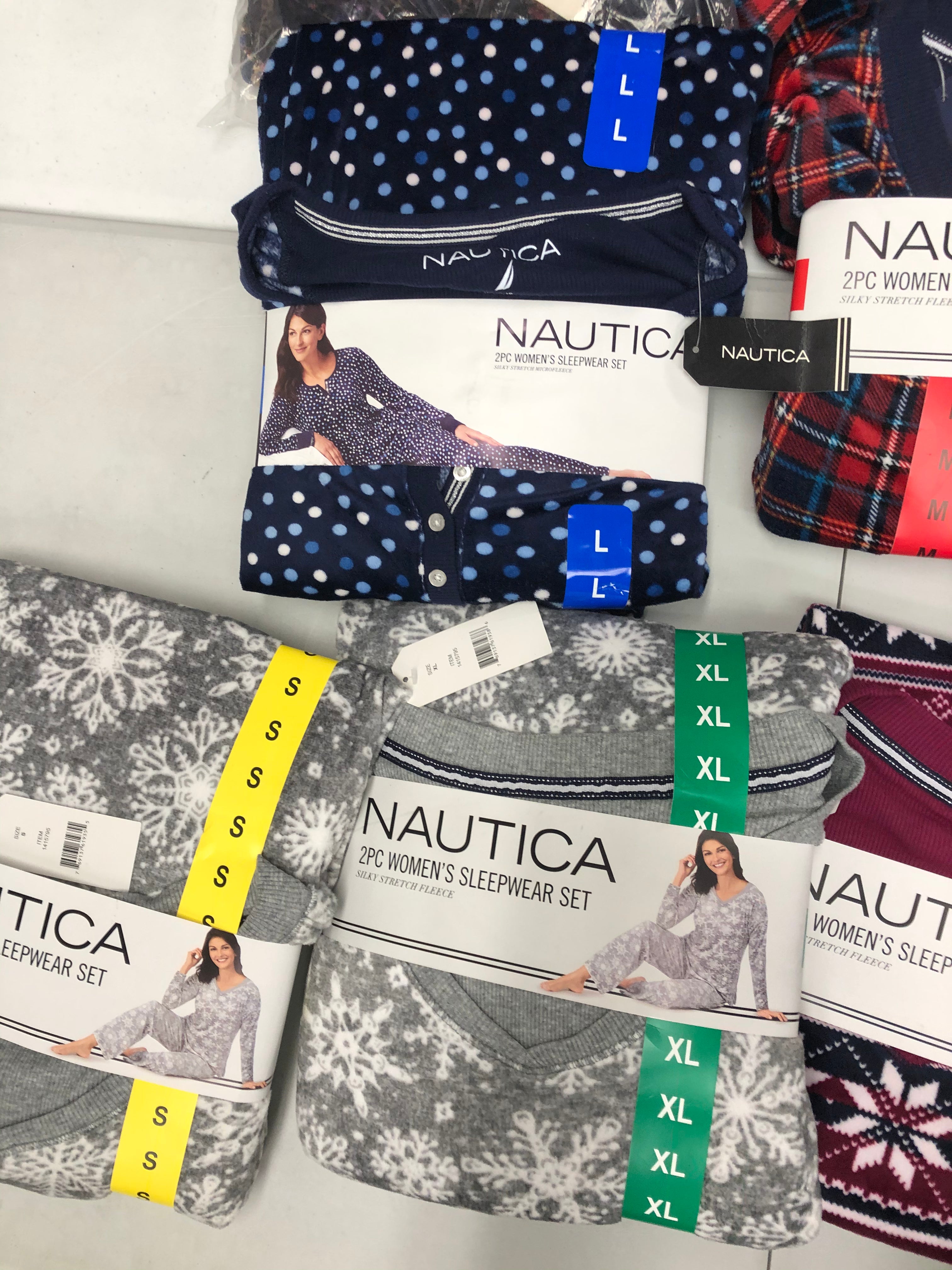 Women's Fleece Pajamas Wholesale Lot, NAUTICA, Free people, 11 items, Shelf Pulls, MSRP $730