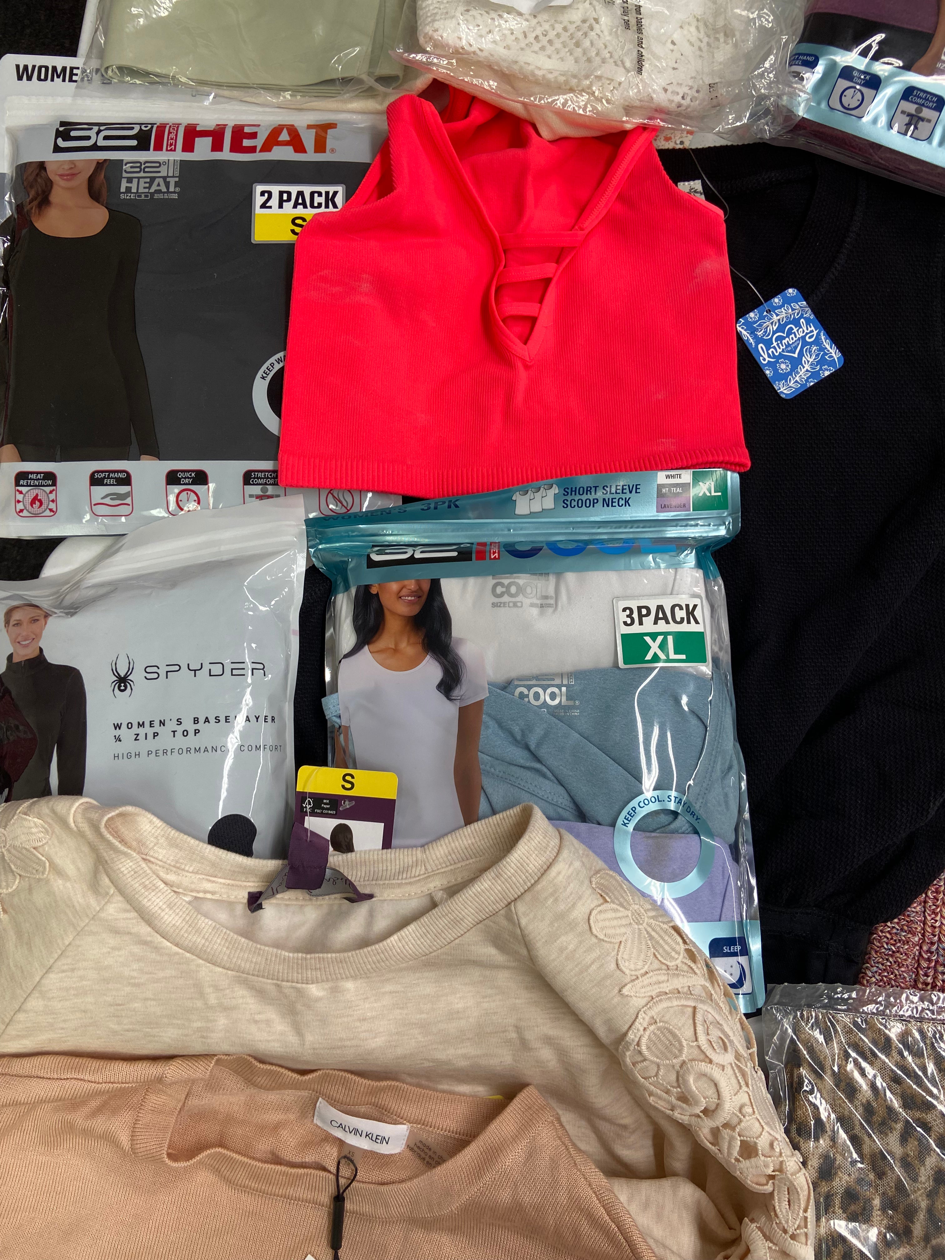 Women's Clothing Tops Wholesale Lot, CALVIN KLEIN, UNDER ARMOUR, FREE PEOPLE, ELLA MOSS , 32 DEGREES and more, 18 items, Shelf Pulls, MSRP $805