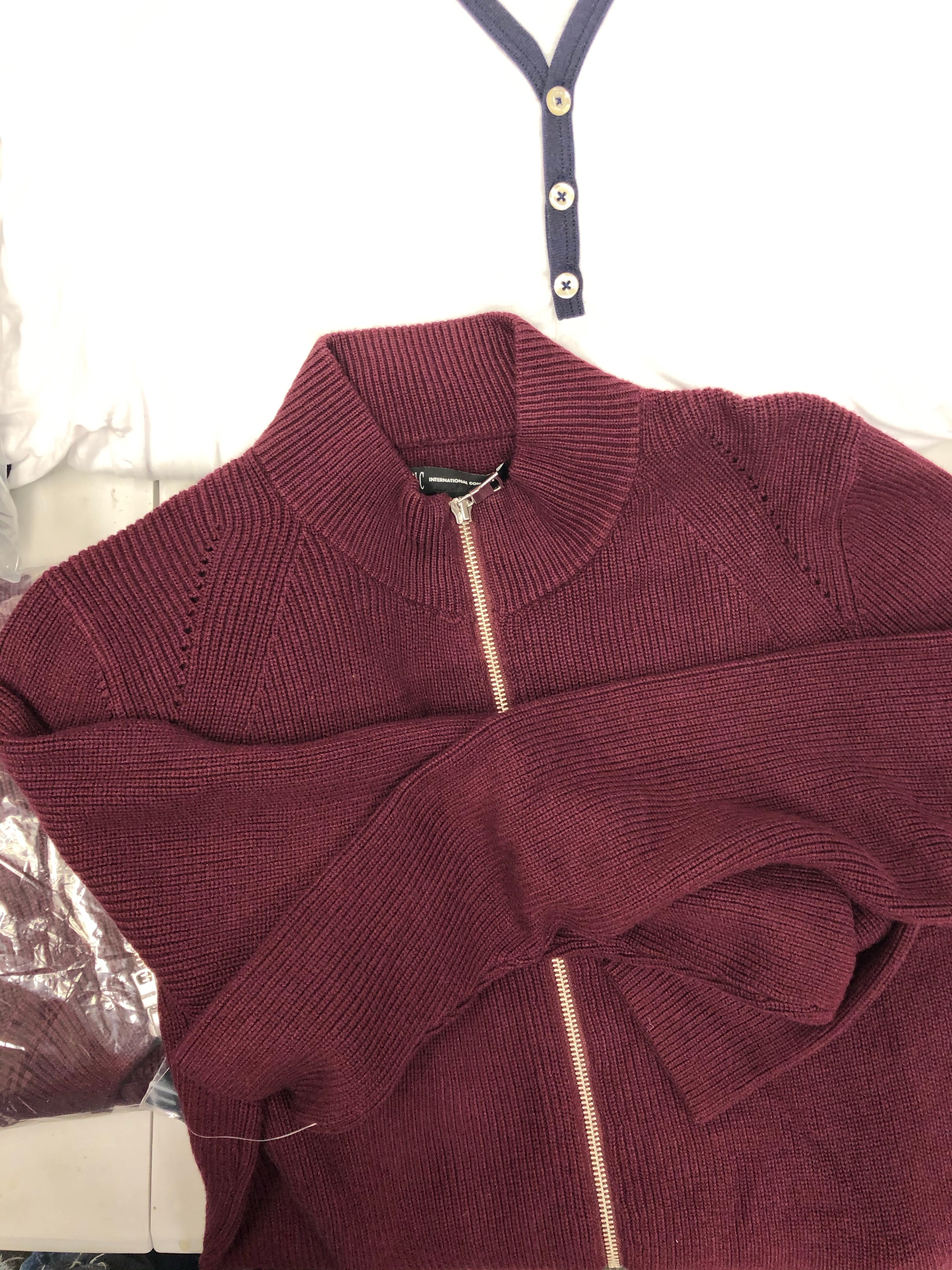 Men's Clothing Short Sleeves and more Wholesale Lot, CALVIN KLEIN, COLUMBIA, STEVE MADDEN, AMERICAN APPAREL  and more, 31 items, Shelf Pulls, MSRP $594