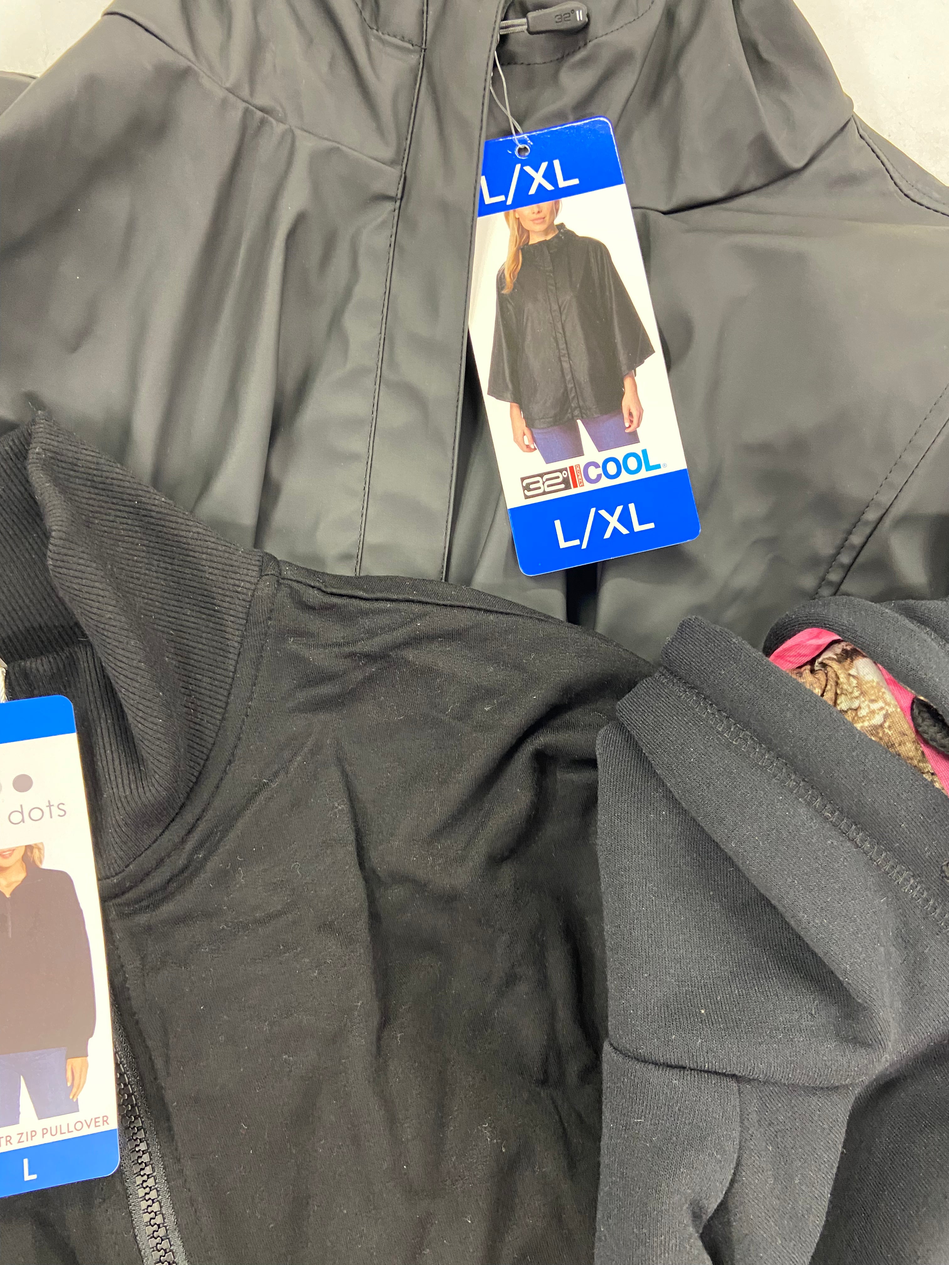 Women's Clothing Tops Wholesale Lot, MARMOT, NIKE, FREE PEOPLE, ADIDAS, THREE DOTS, 32 DEGREES and more, 10 items, Shelf Pulls, MSRP $667