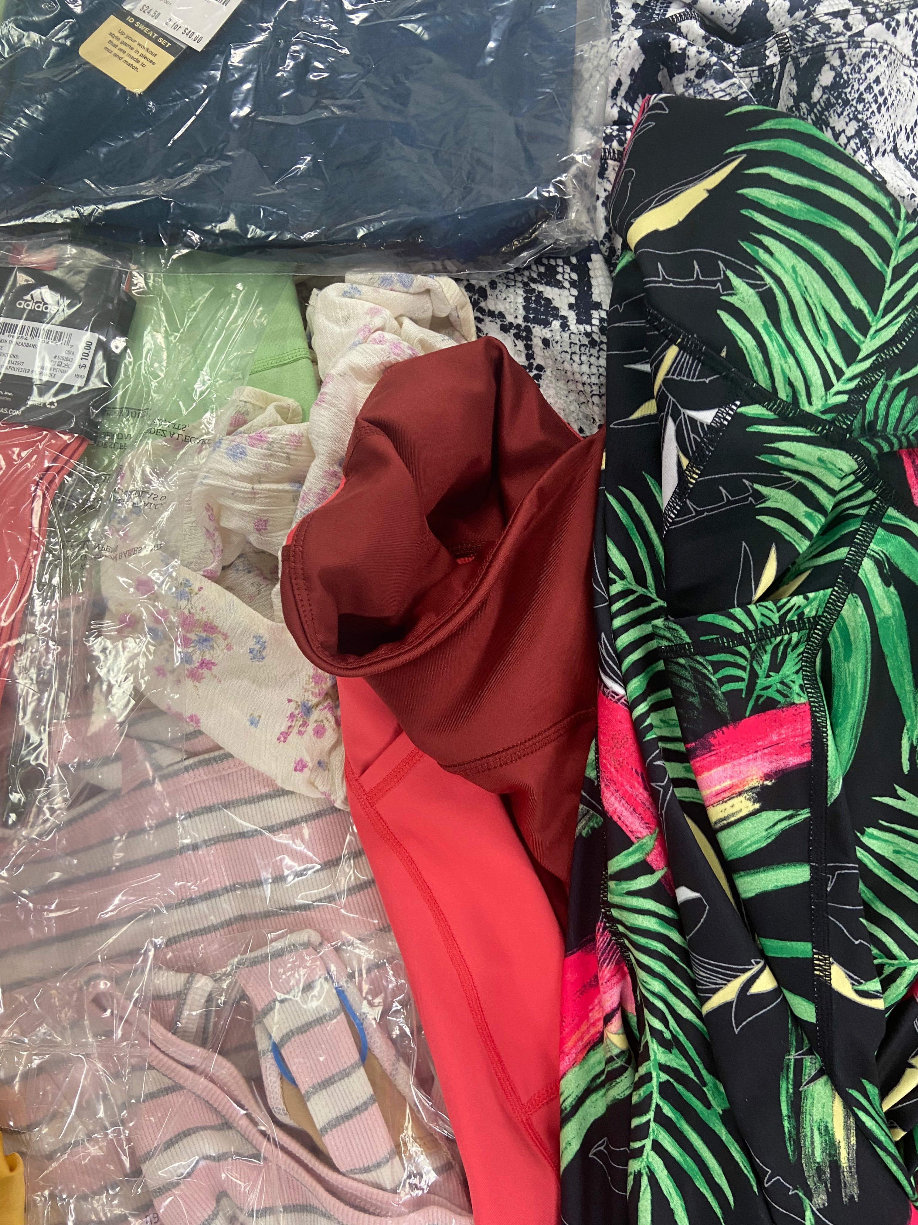 Women's Clothing Assorted Wholesale Lot, ADIDAS, FREE PEOPLE, CK PERFORMANCE, AMERICAN APPAREL, VINCE CAMUTO, KENSIE and more, 23 items, Shelf Pulls, MSRP $746