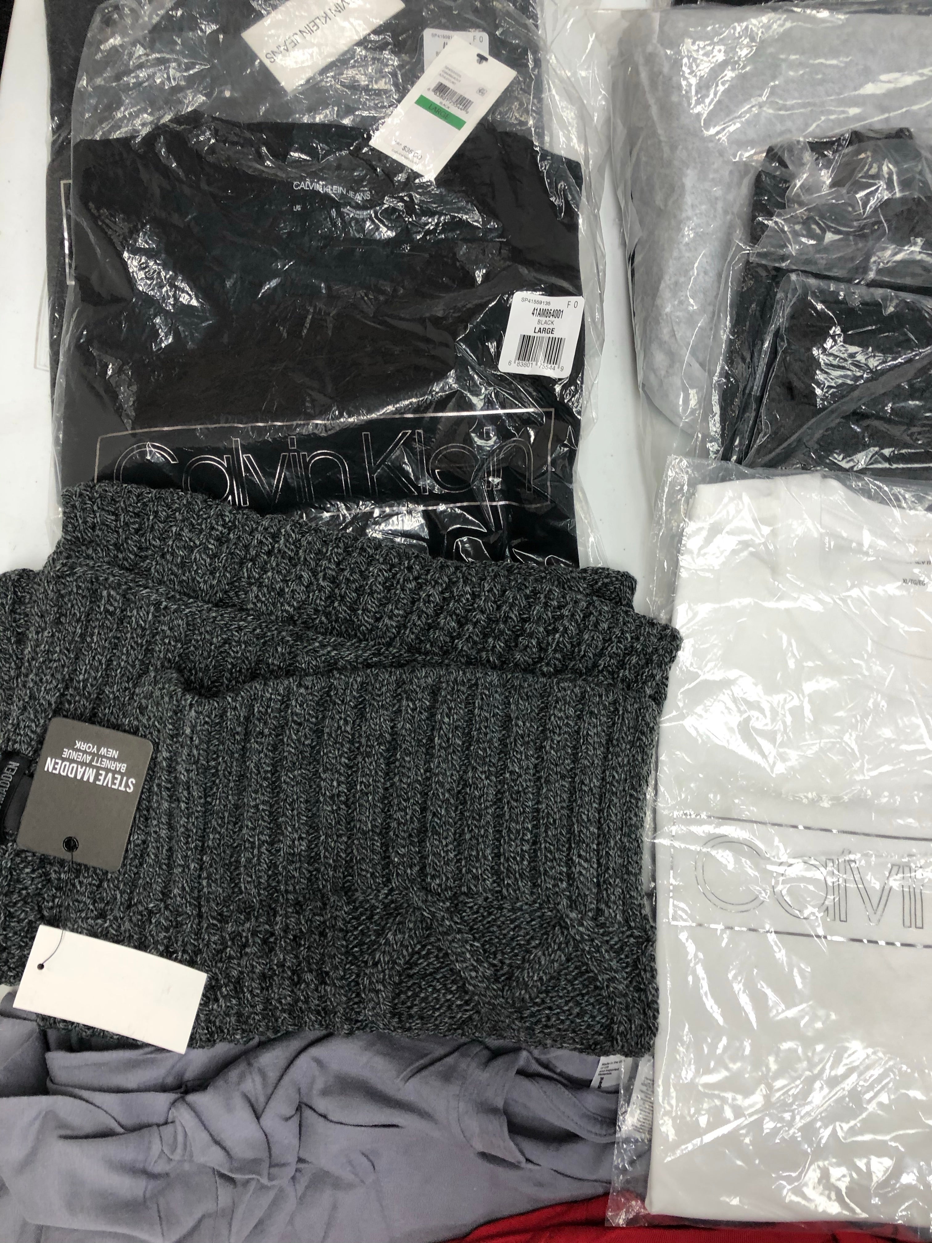 Men's Clothing Tops & Scarves Wholesale Lot, ADIDAS, CALVIN KLEIN, STEVE MADDEN, TASSO ELBA, AMERICAN APPAREL, 32 items, Shelf Pulls, MSRP $897