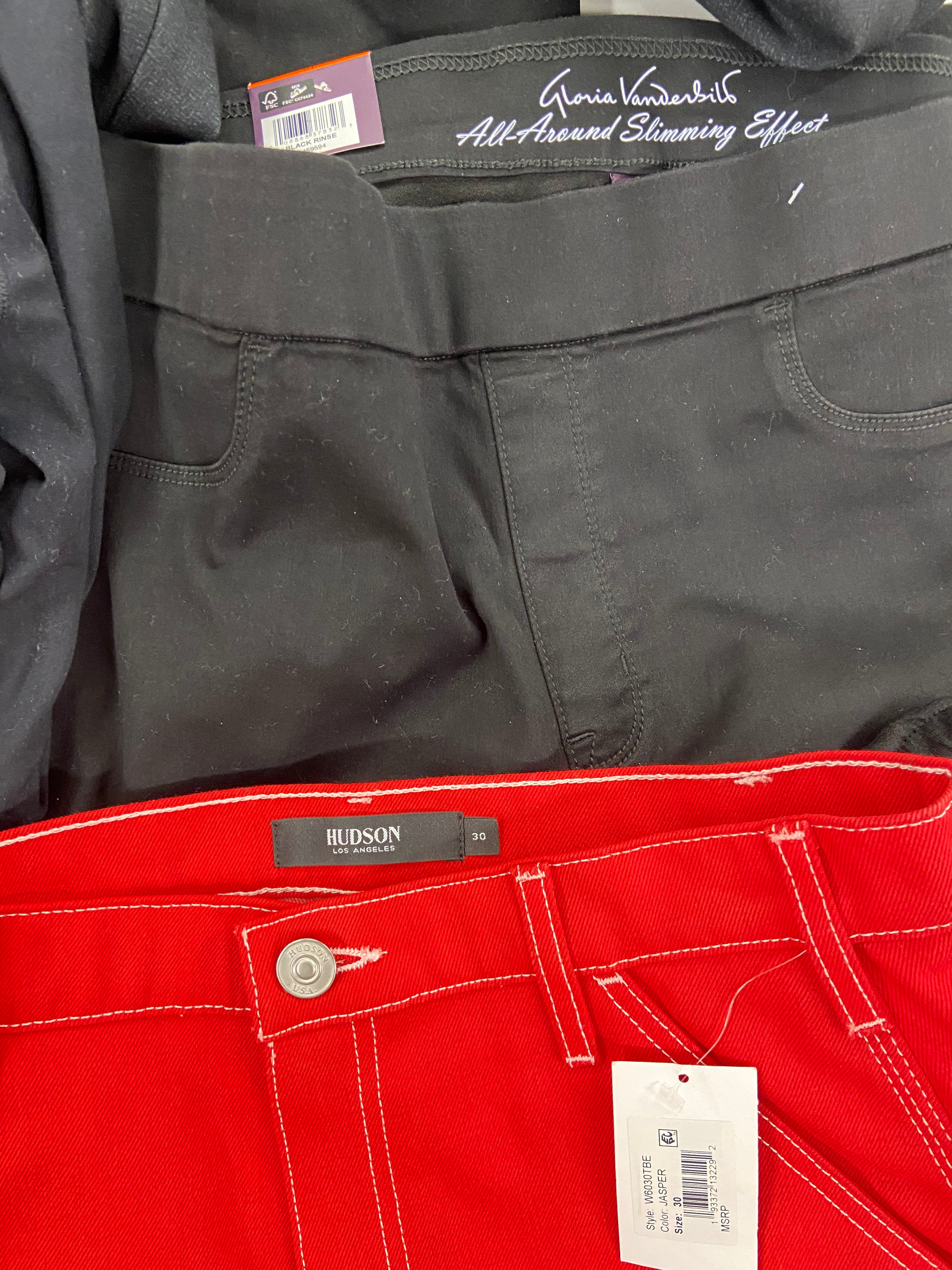 Women's Clothing Bottoms Wholesale Lot, HUDSON, PAIGE, AMERICAN APPAREL, SKECHERS, LVPL, GLORIA VANDERBILT and more, 12 items, Shelf Pulls, MSRP $907