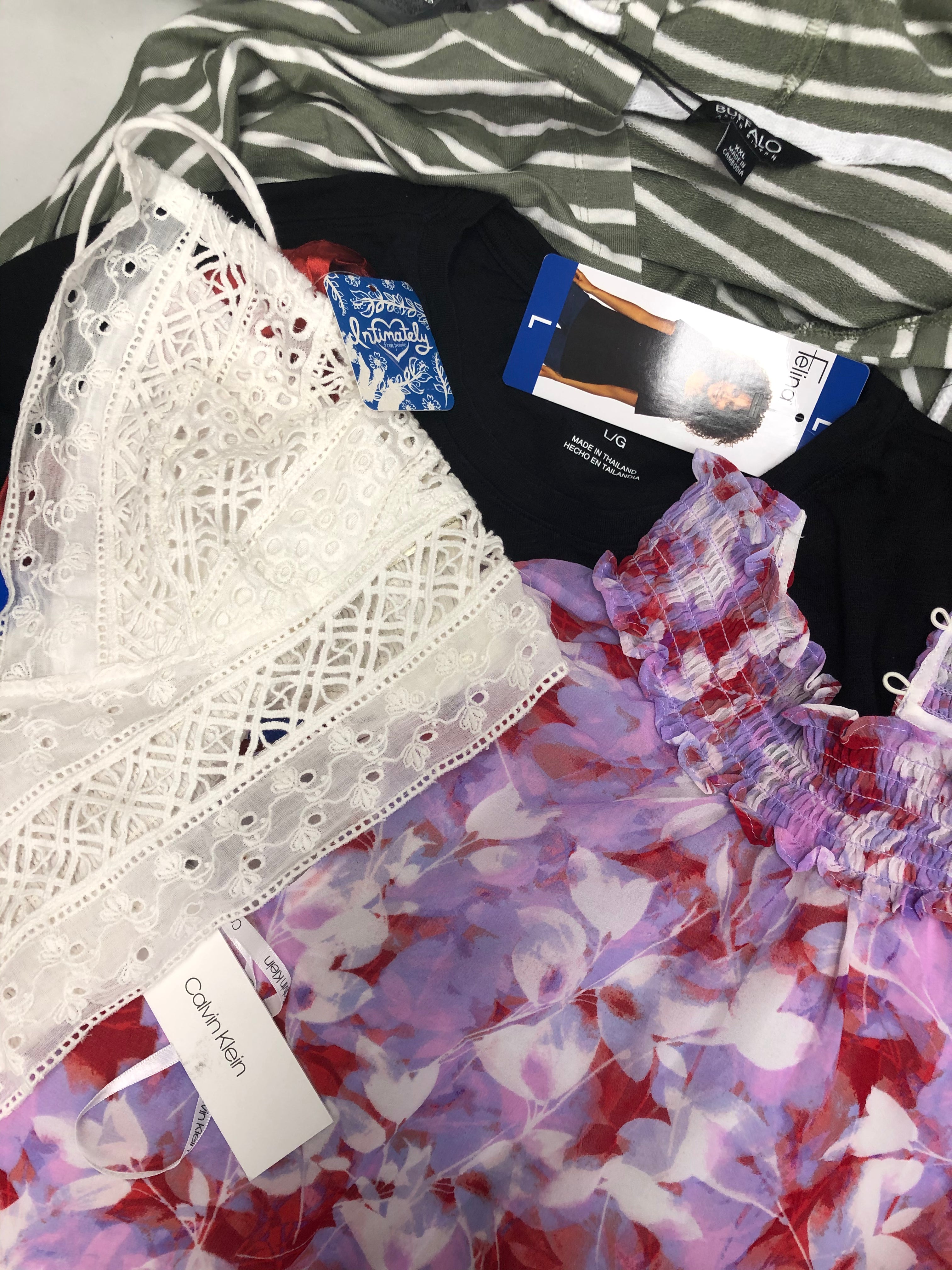 Women's Clothing Tops Wholesale Lot, LUCKY BRAND, POLO RALPH LAUREN, FREE PEOPLE, CALVIN KLEIN, DKNY, THREE DOTS and more, 25 items, Shelf Pulls, MSRP $967