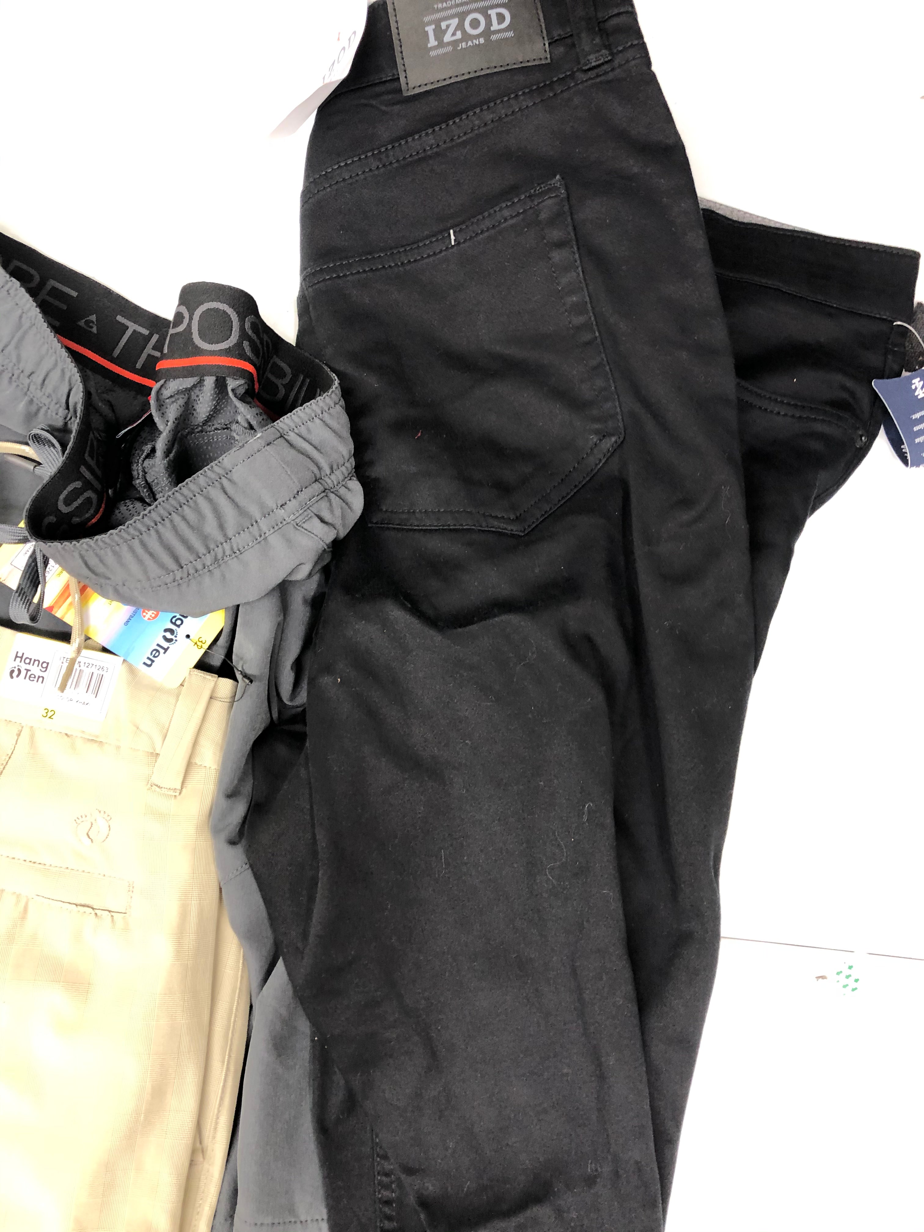 Men's Clothing Shorts and Other Bottom Wholesale Lot, IZOD, GERRY, MICROS, HANG TEN and more, 7 items, Shelf Pulls, MSRP $260