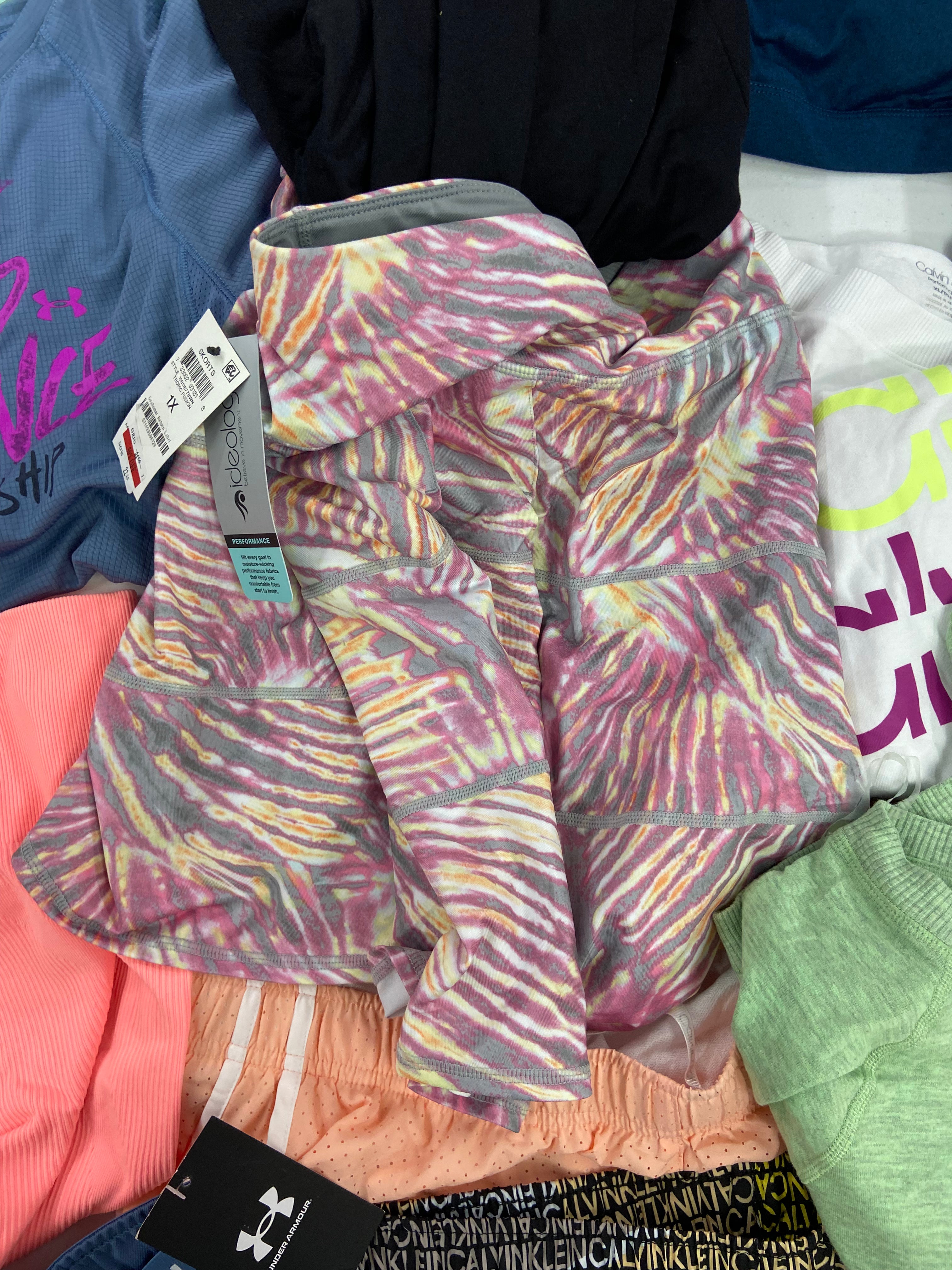 Women's Clothing Activewear Wholesale Lot, UNDER ARMOUR, ADIDAS, CALVIN KLEIN, DKNY, COLUMBIA and more, 19 items, Shelf Pulls, MSRP $652
