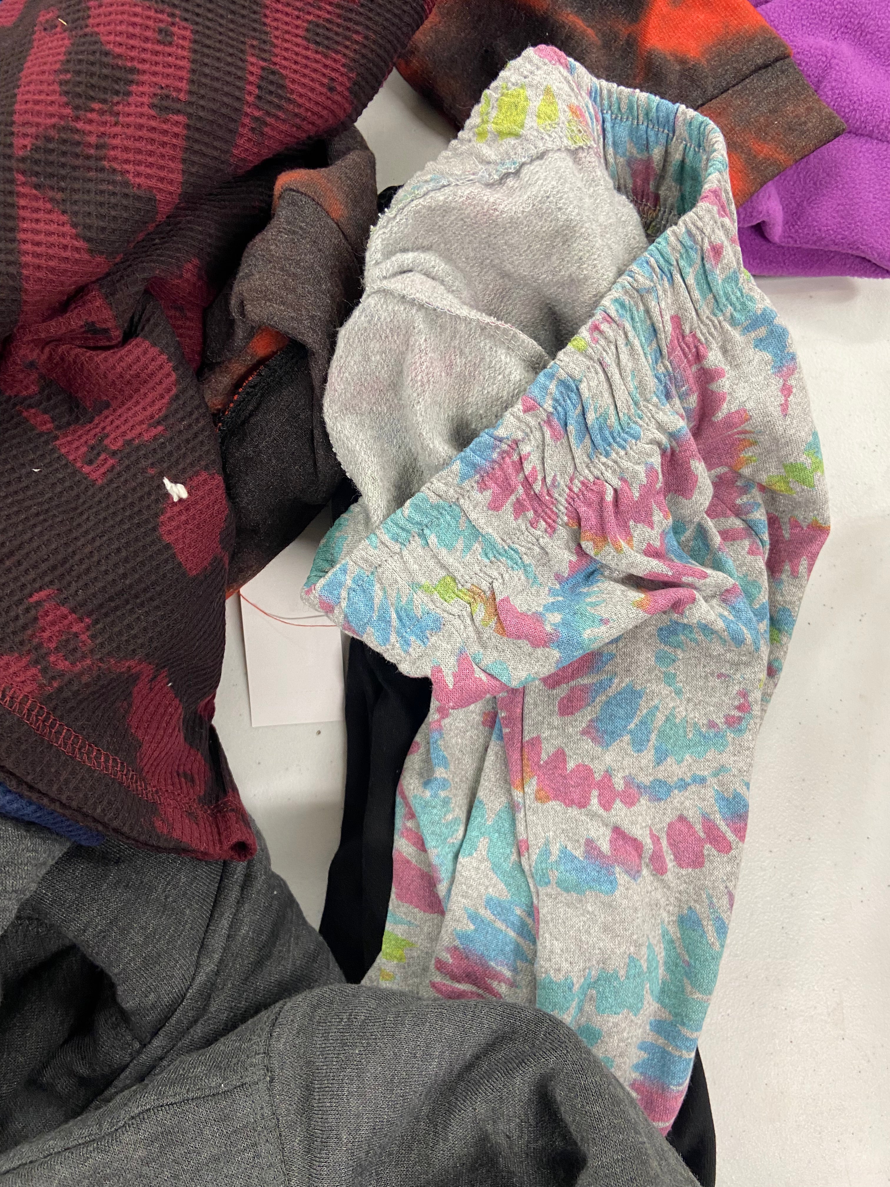 Kid's Clothing Assorted Wholesale Lot, TIMBERLAND, CALVIN KLEIN, UNIVIBE, EPIC THREADS, GERSON & GERSON and more, 14 items, Shelf Pulls, MSRP $565