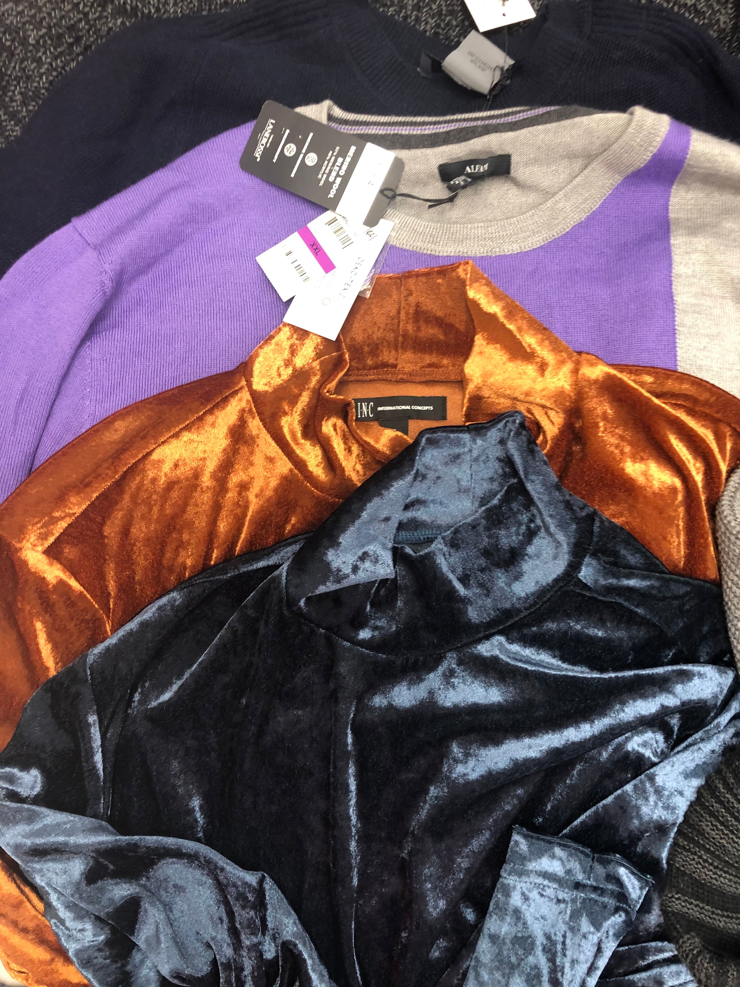 Men's Clothing Sweater Wholesale Lot, Dylan Gray, Alfani, INC, 15 Units, Shelf Pulls, MSRP $1,107.49
