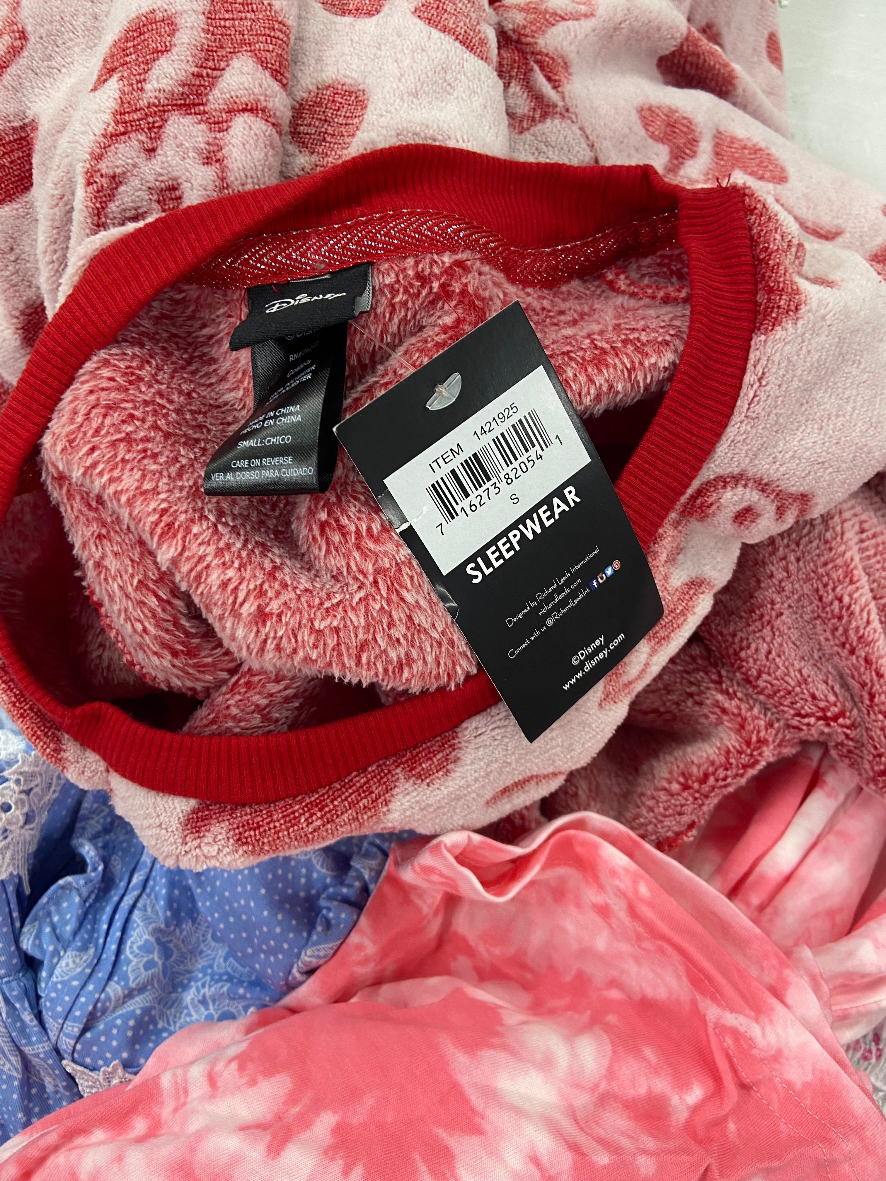 Women's INTIMATES Wholesale Lot, DISNEY, WACOAL, DKNY, CALVIN KLEIN, FLORA, Eileen West and more, 21 items, Shelf Pulls, MSRP $1,198