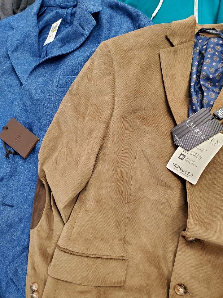 Men's Clothing ASSORTED Wholesale Lot, ALTEA, LAUREN RALPH LAUREN, AMERICAN APPAREL and more, 7 Items, Shelf Pulls, MSRP $1,761