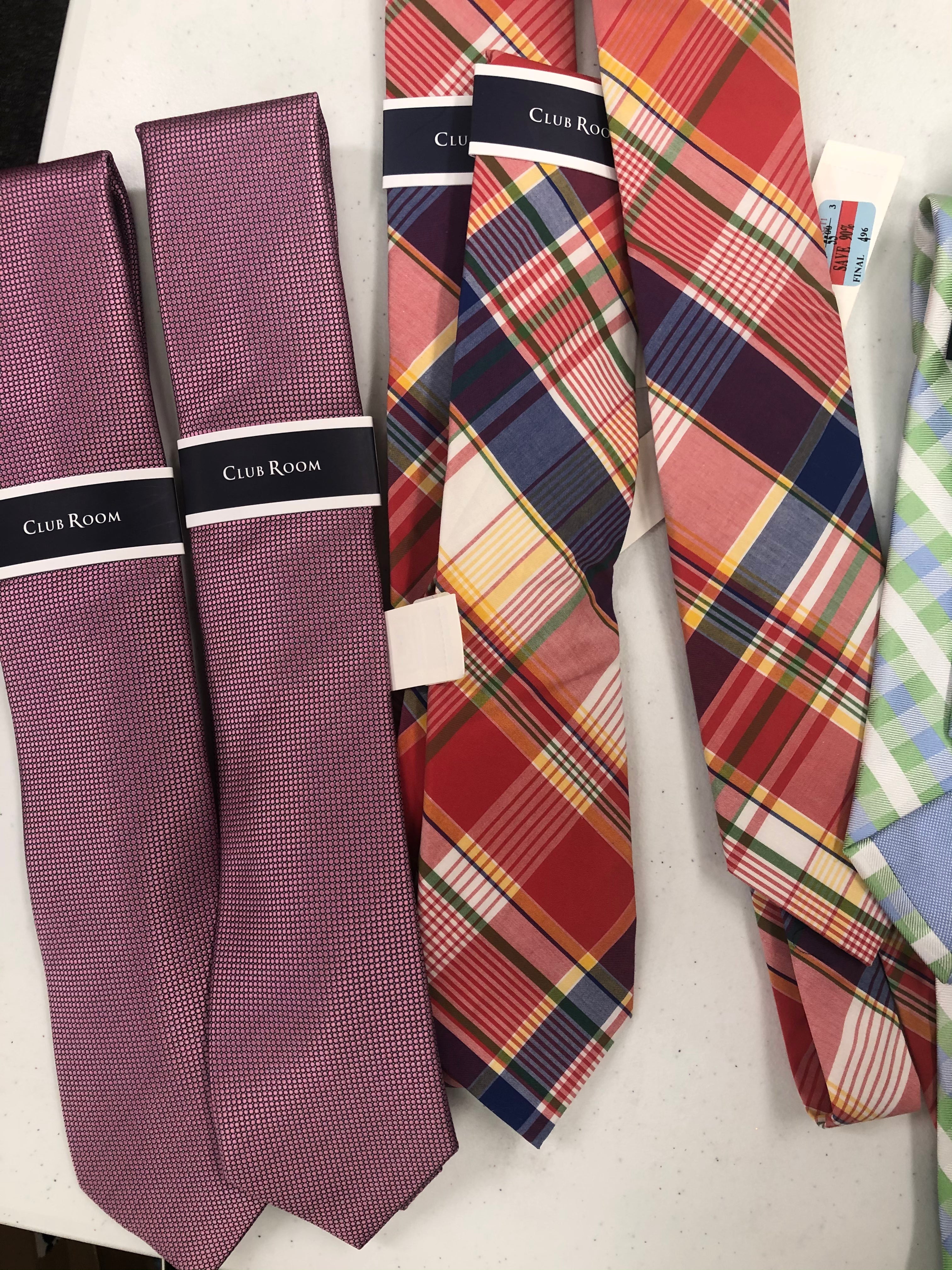 Men's Neckties & Others Wholesale Lot, TOMMY HILFIGER, CLUBROOM and more, 24 items, Shelf Pulls, MSRP $1,354