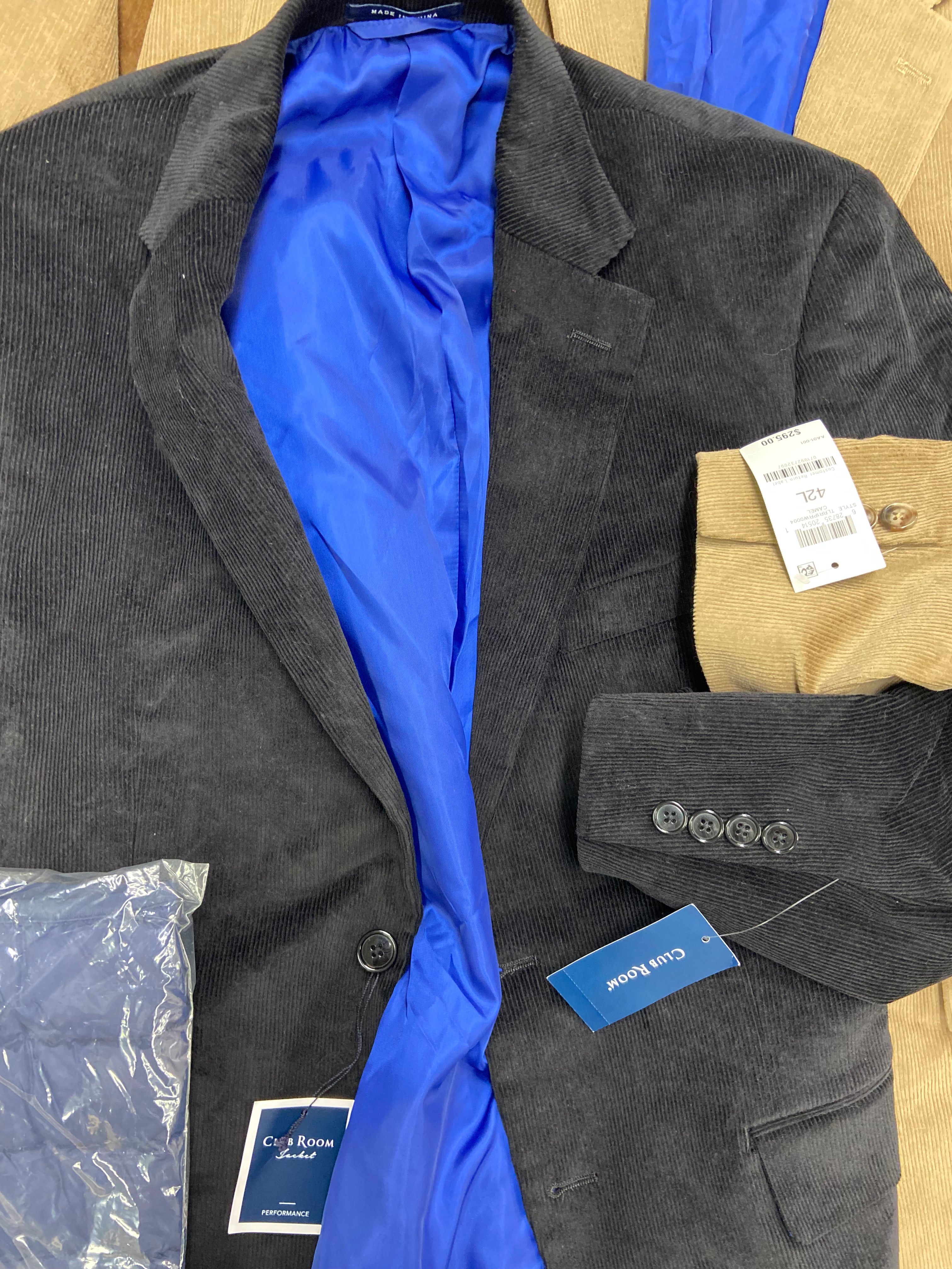 Men's Clothing Blazers & Others Wholesale Lot, CLUB ROOM, BAR III, 32 DEGREES, 8 items, Shelf Pulls, MSRP $2,330