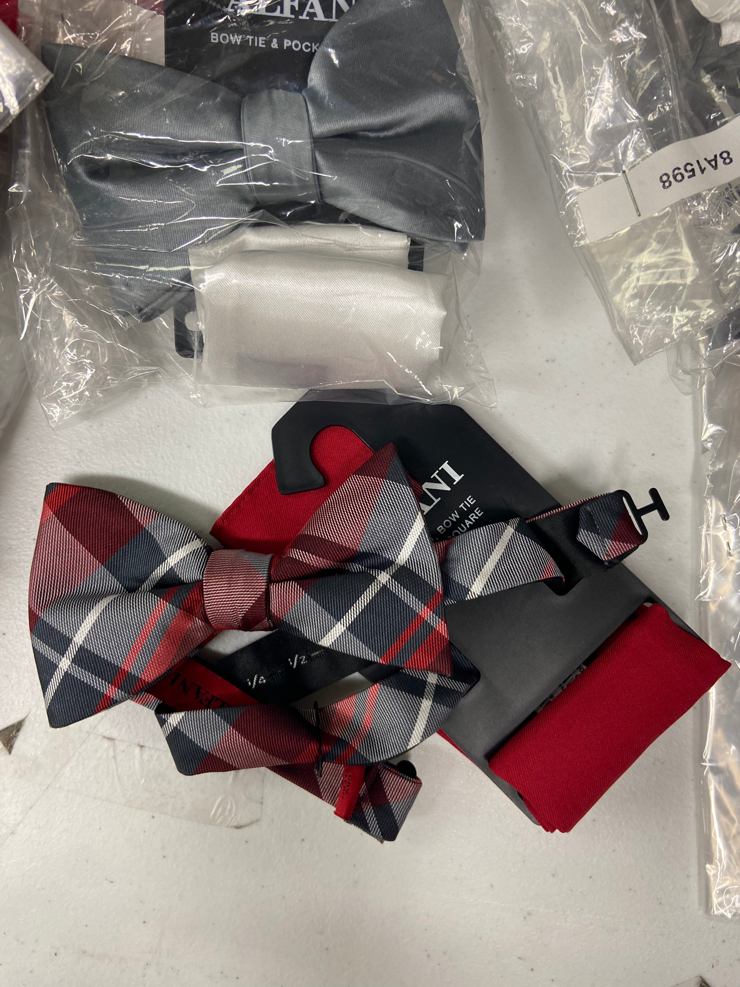 Men's Bow Ties & Pocket Squares Sets Wholesale Lot, COUNTESS MARA, ALFANI and more, 73 items, CUSTOMER RETURNS