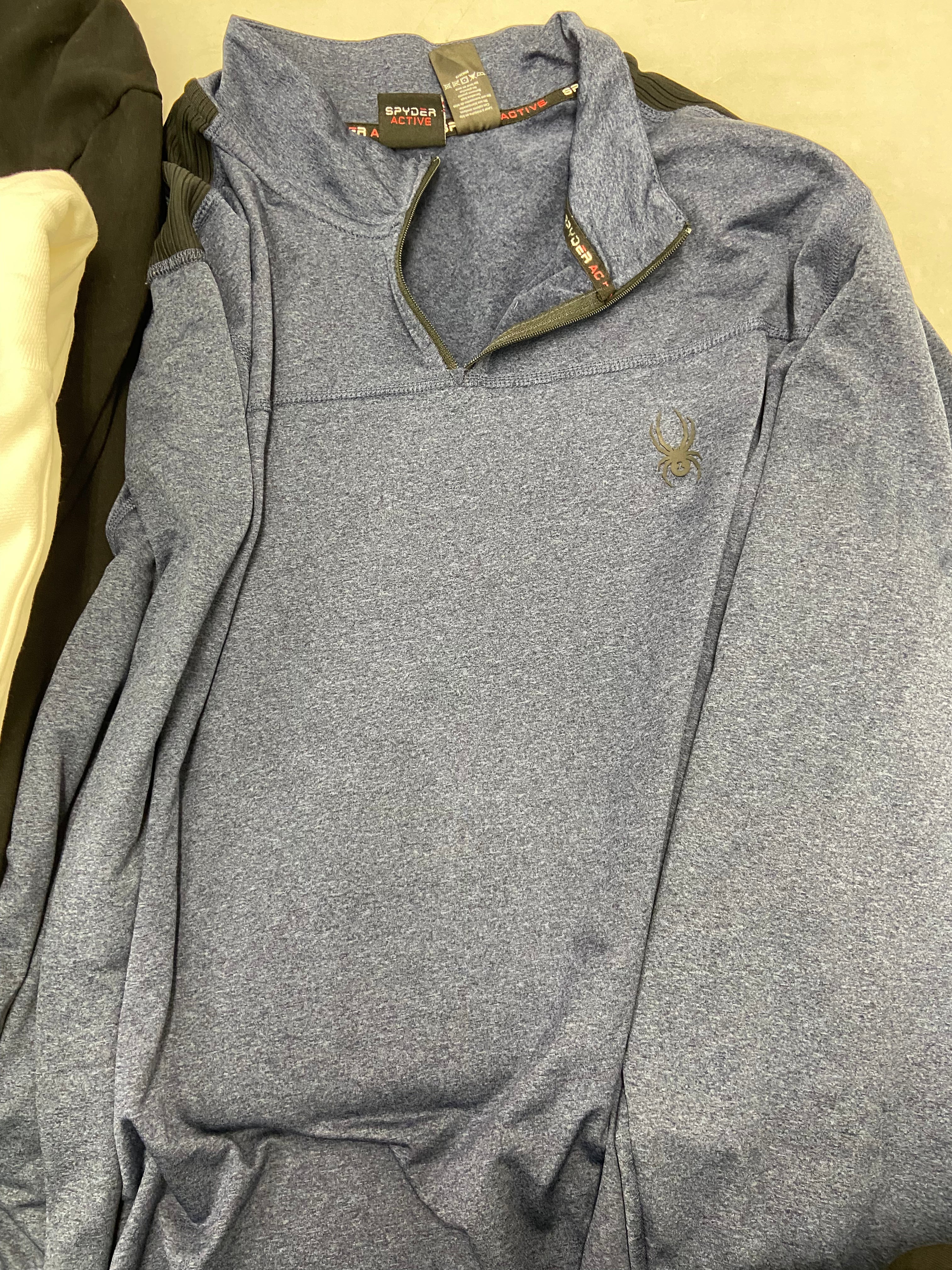 Men's Clothings Tops Wholesale Lot, NIKE, ADIDAS, CALVIN KLEIN, CHAMPION, EDDIE BAUER, BUFFALO DAVID BITTON, SPYDER and more, 11 items, CUSTOMER RETURNS