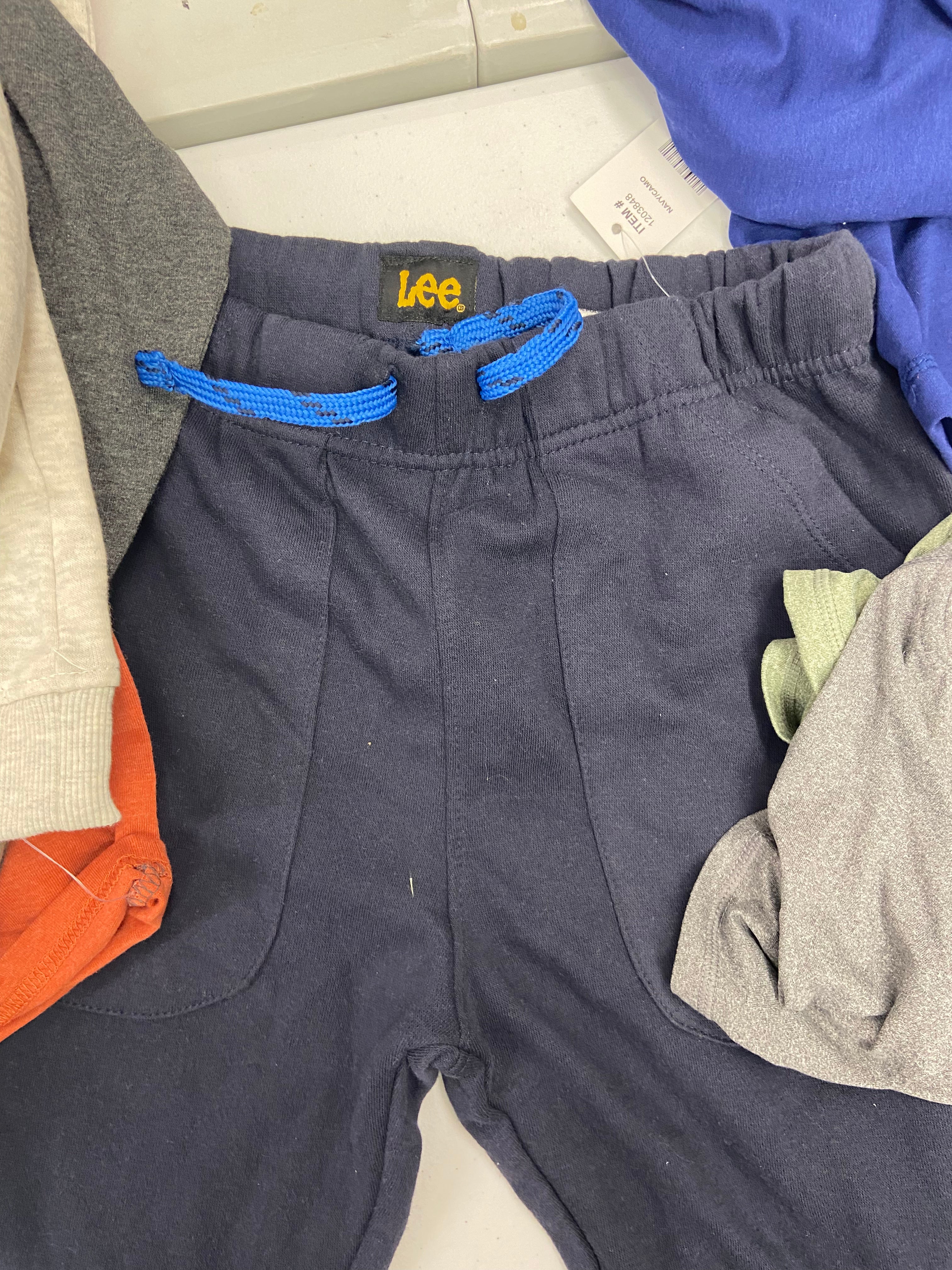 Kid's Clothing Wholesale Lot, GERRY, 32 DEGREE, LEE, KHQ and more, 9 items, Shelf Pulls, MSRP $369