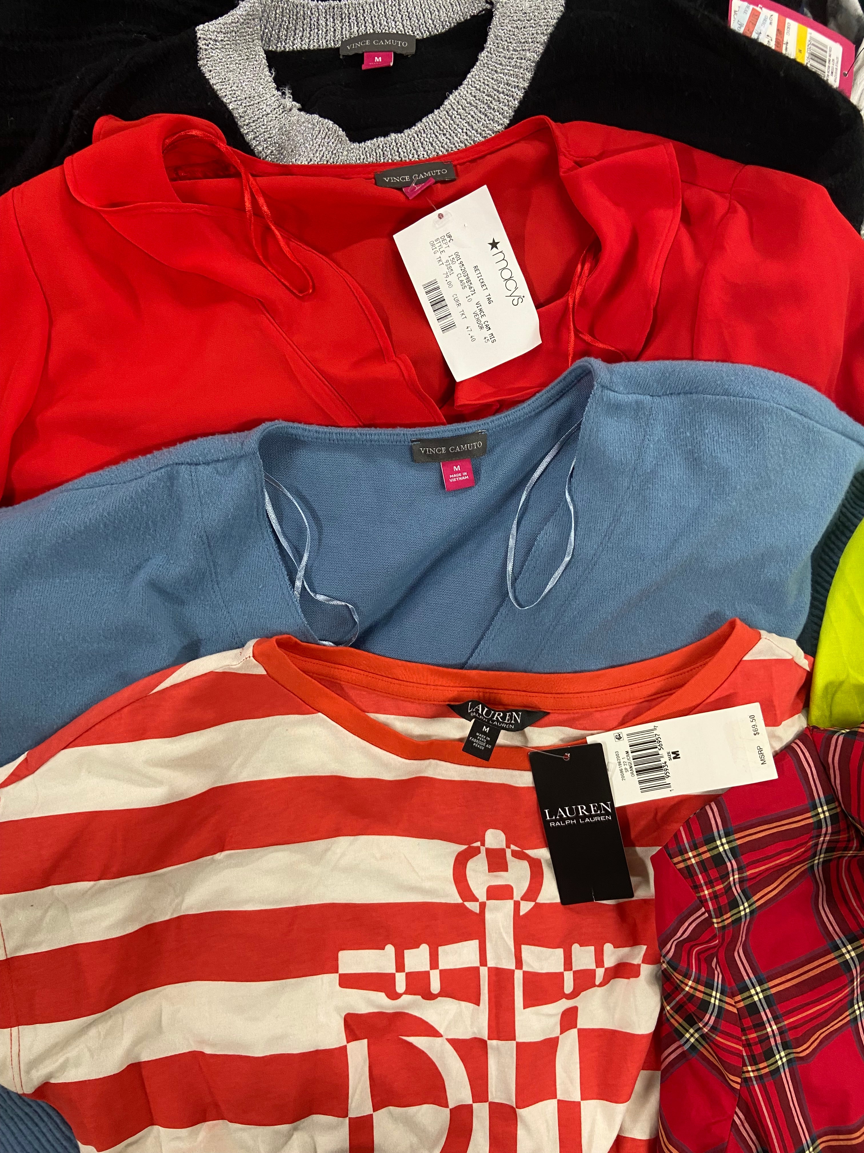 Women's Clothing Sweaters & Others Wholesale Lot, POLO RALPH LAUREN, TOMMY HILFIGER, MICHAEL KORS, VINCE CAMUTO, BELLDINI and more, 16 items, Shelf Pulls, MSRP $913