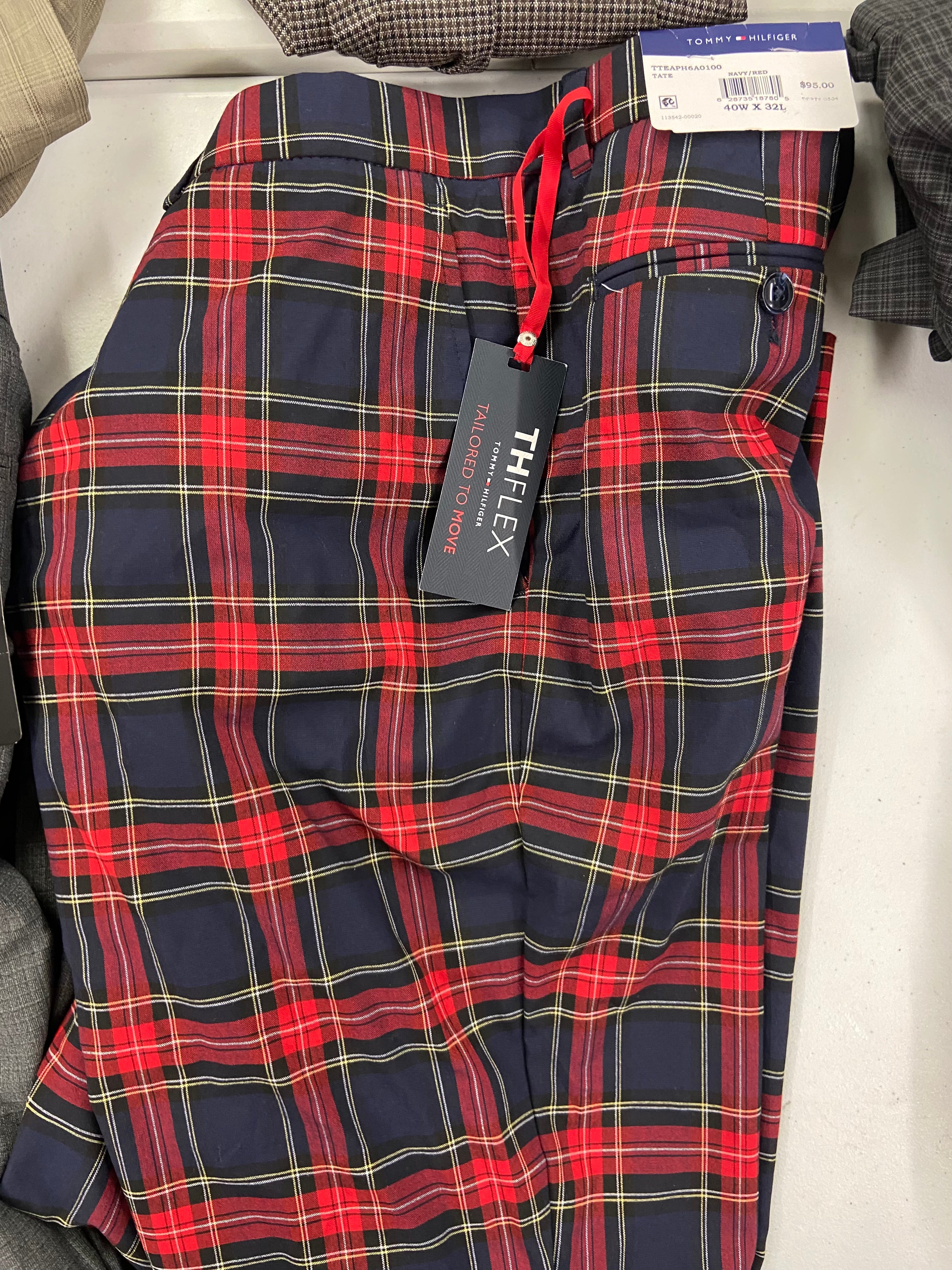 Men's Clothing Dress Pants Wholesale Lot, LAUREN RALPH LAUREN, PERRY ELLIS, TOMMY HILFIGER, KENNETH COLE, CK and more, 8 items, Shelf Pulls, MSRP $815