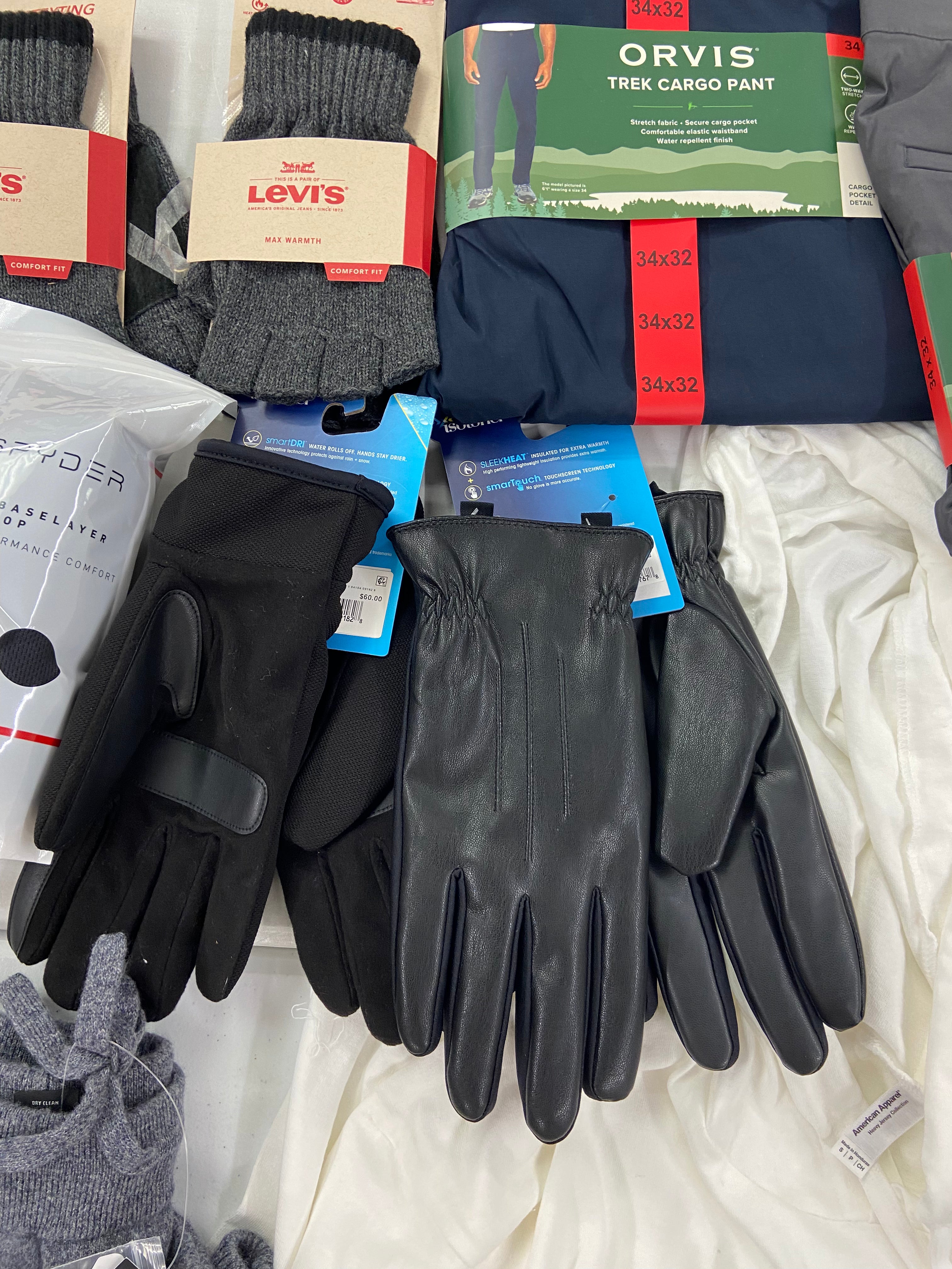 Men's Clothing Assorted Wholesale Lot, SPYDER, LEVI'S, Isotoner, ORVIS, AMERICAN APPAREL  and more, 17 items, Shelf Pulls, MSRP $1,262