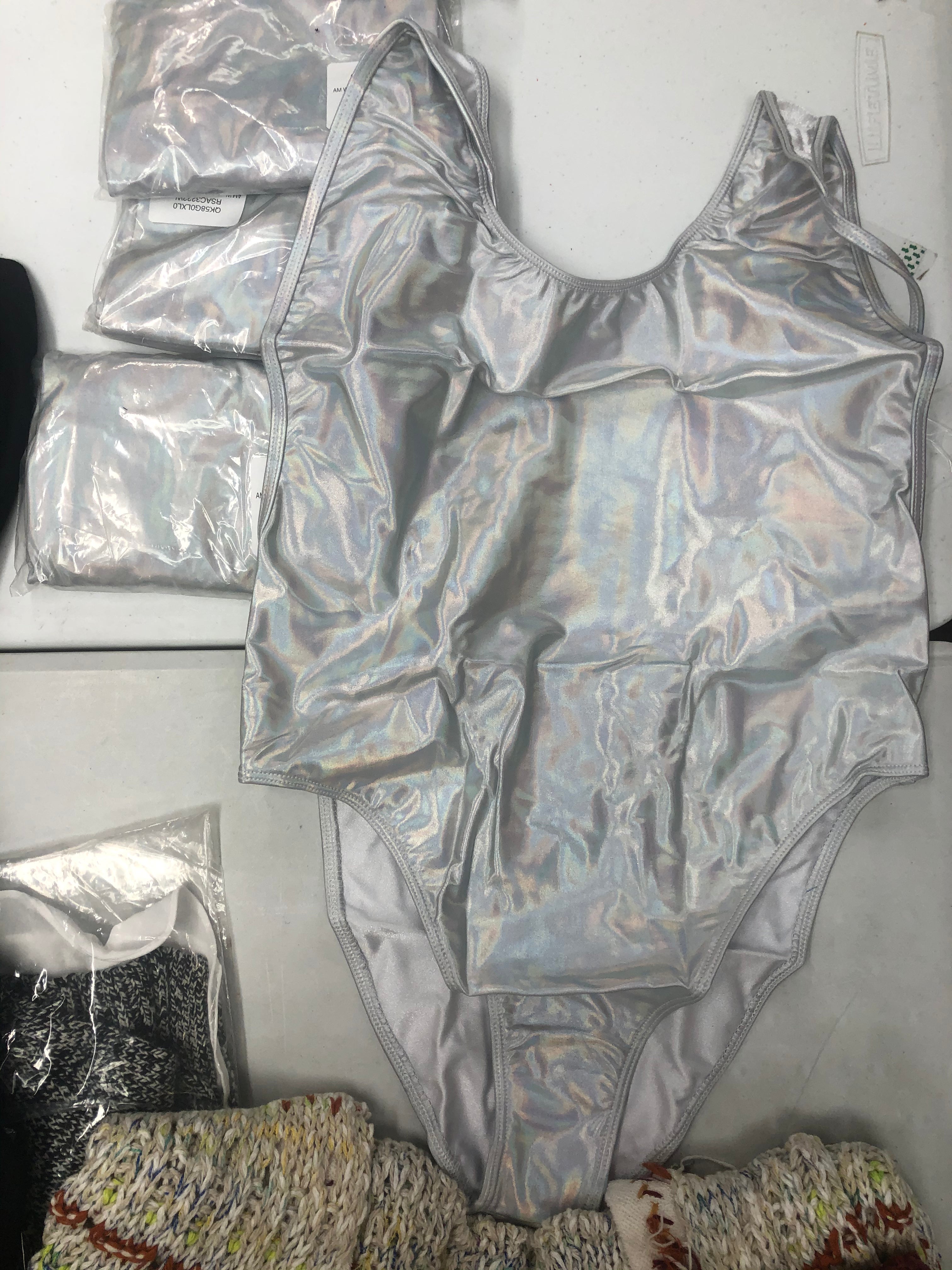 Women's Clothing Assorted Wholesale Lot, POLO RALPH LAUREN, FREE PEOPLE, CALVIN KLEIN, AMERICAN APPAREL, 15 items, New, MSRP $995