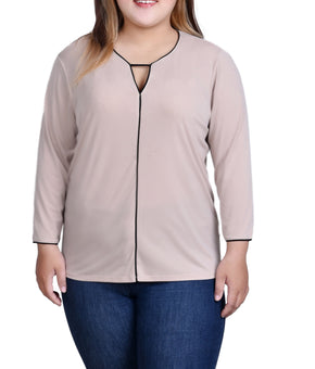 Plus Size 3/4 Sleeve Piped Top