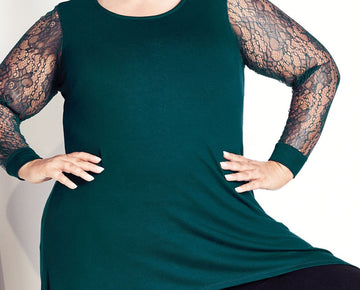 Ave Studio Women's Plus Size 16 Green Round Neckline Relaxed Fit Tunic Top