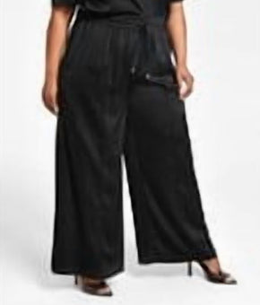 Nina Parker Trendy Plus Size Printed Satin Black Beauty Size 2X MSRP $89