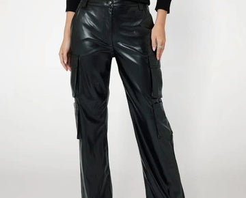 GUESS Women's Kori High-Rise Faux-Leather Cargo Pants Black Size XL MSRP $148