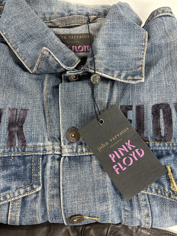 Men's Clothing & Other Assorted Wholesale Lot, NIKE, NEW ERA, JOHN VARVATOS, BAILEY, UNDER ARMOUR, HOT SOX and more, 13 items, CUSTOMER RETURNS
